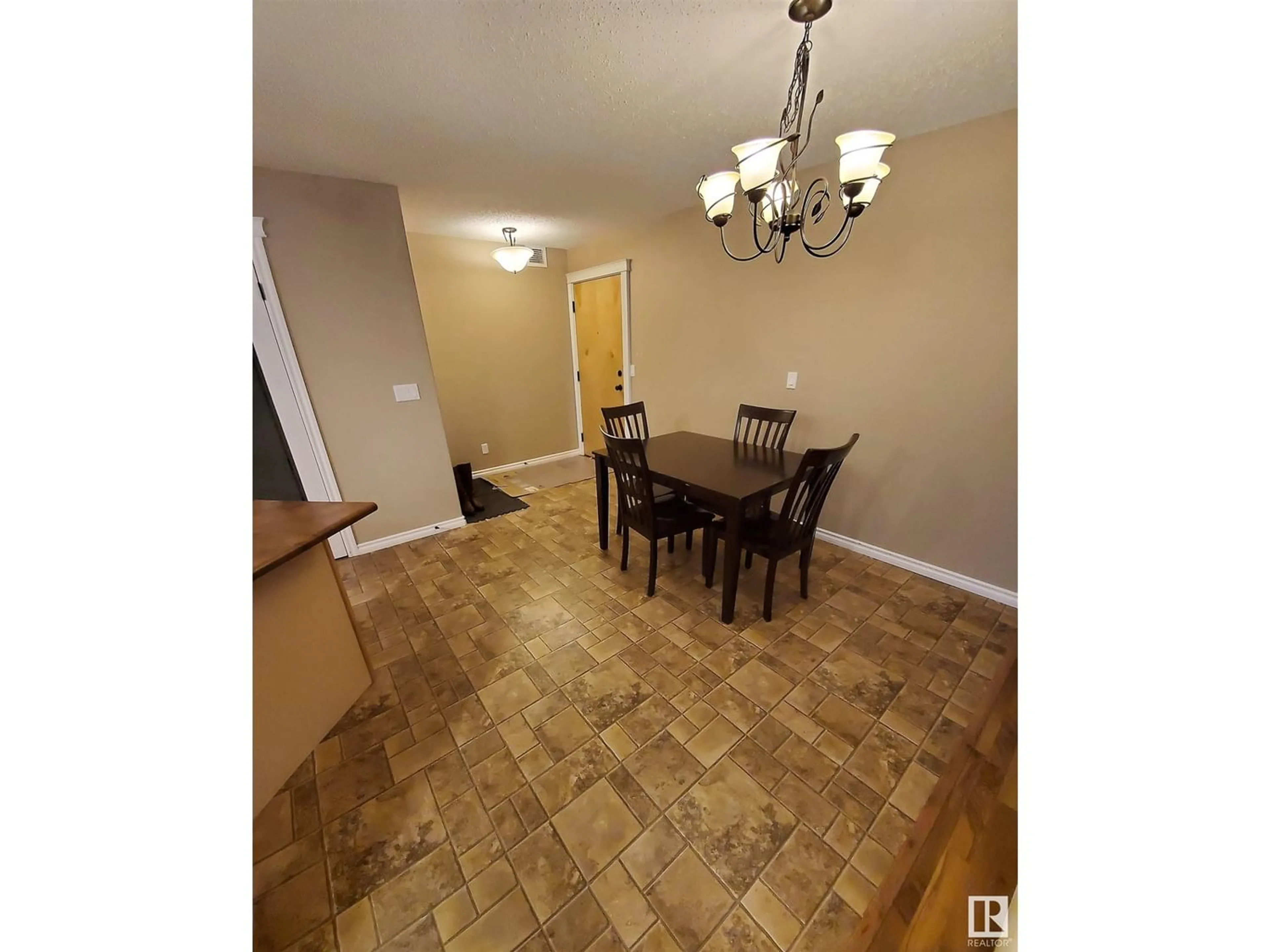 Dining room for #1203 901 16 ST, Cold Lake Alberta T9M0C3