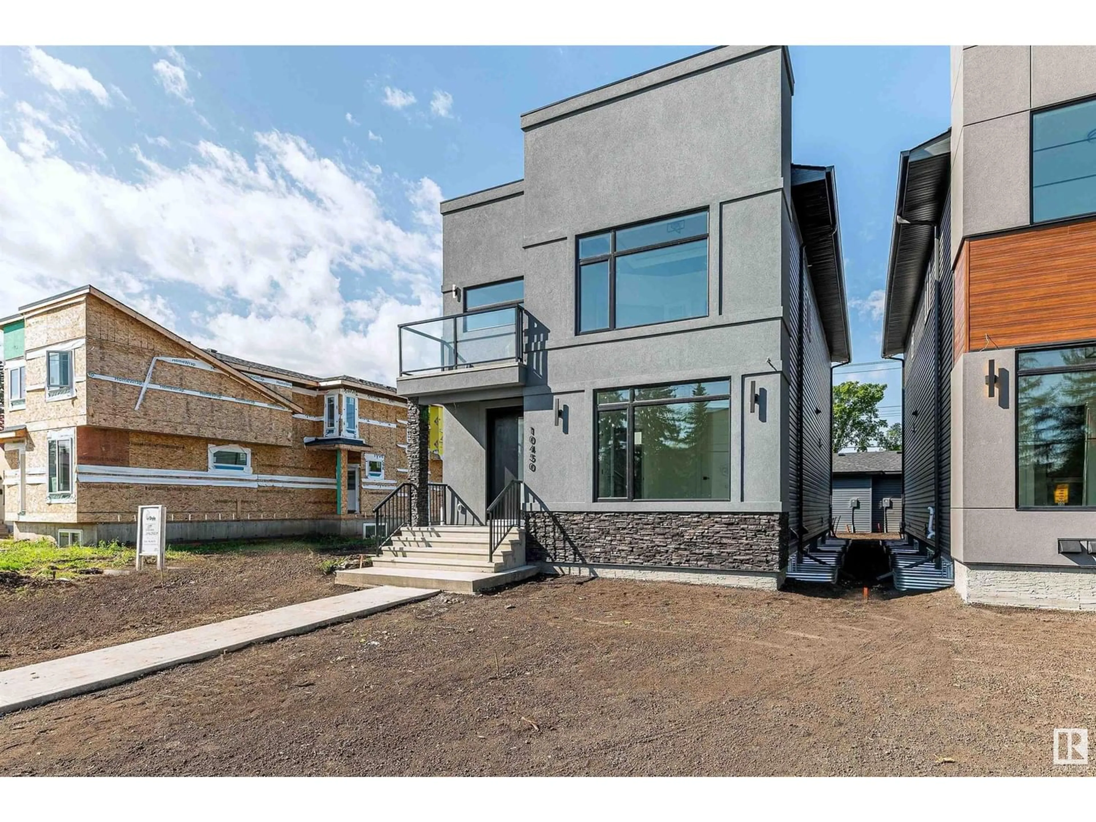 A pic from exterior of the house or condo for 10450 142 ST NW, Edmonton Alberta T5N2P2