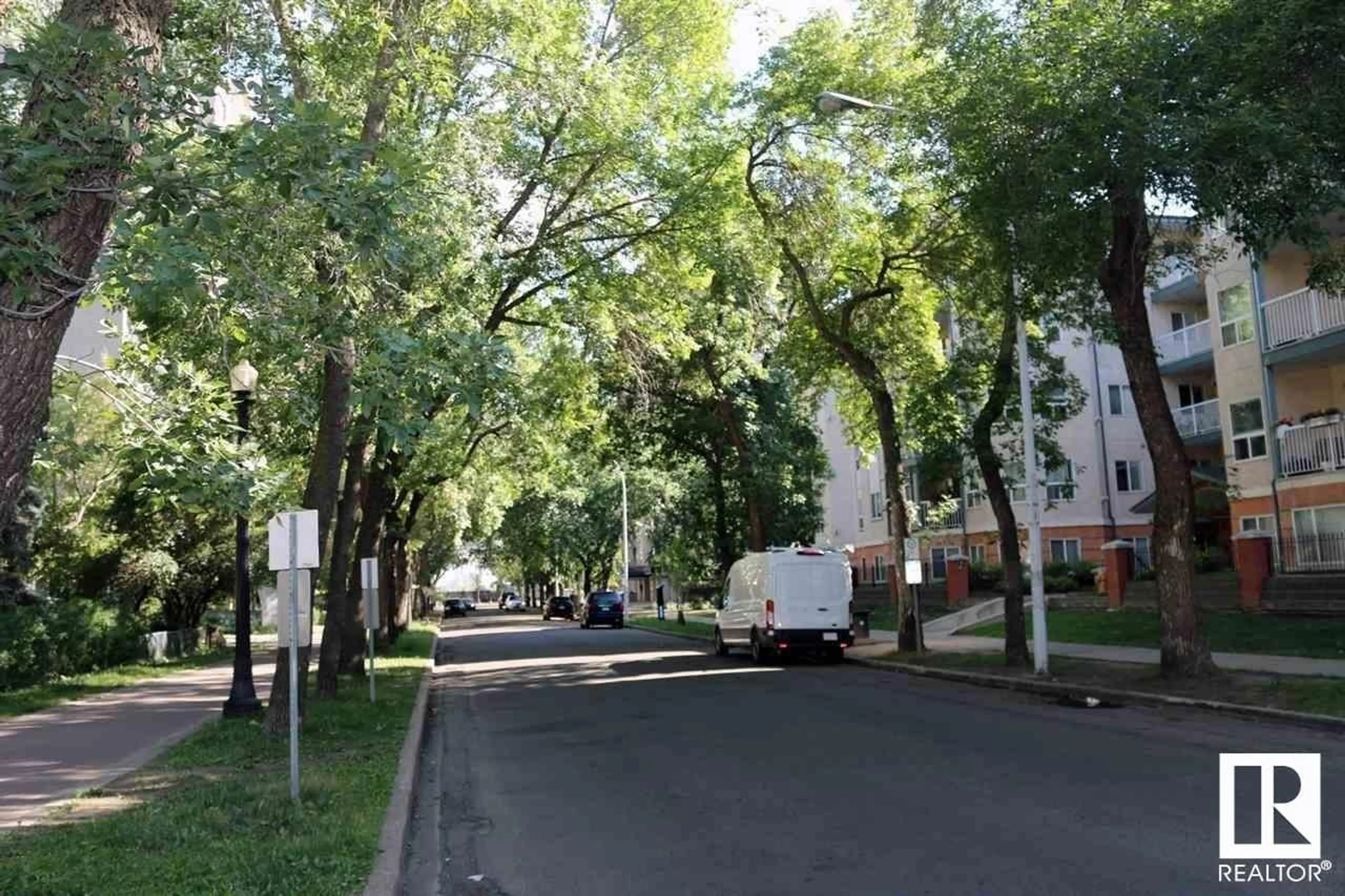 A view of a street for #104 9938 104 ST NW, Edmonton Alberta T5K2X7