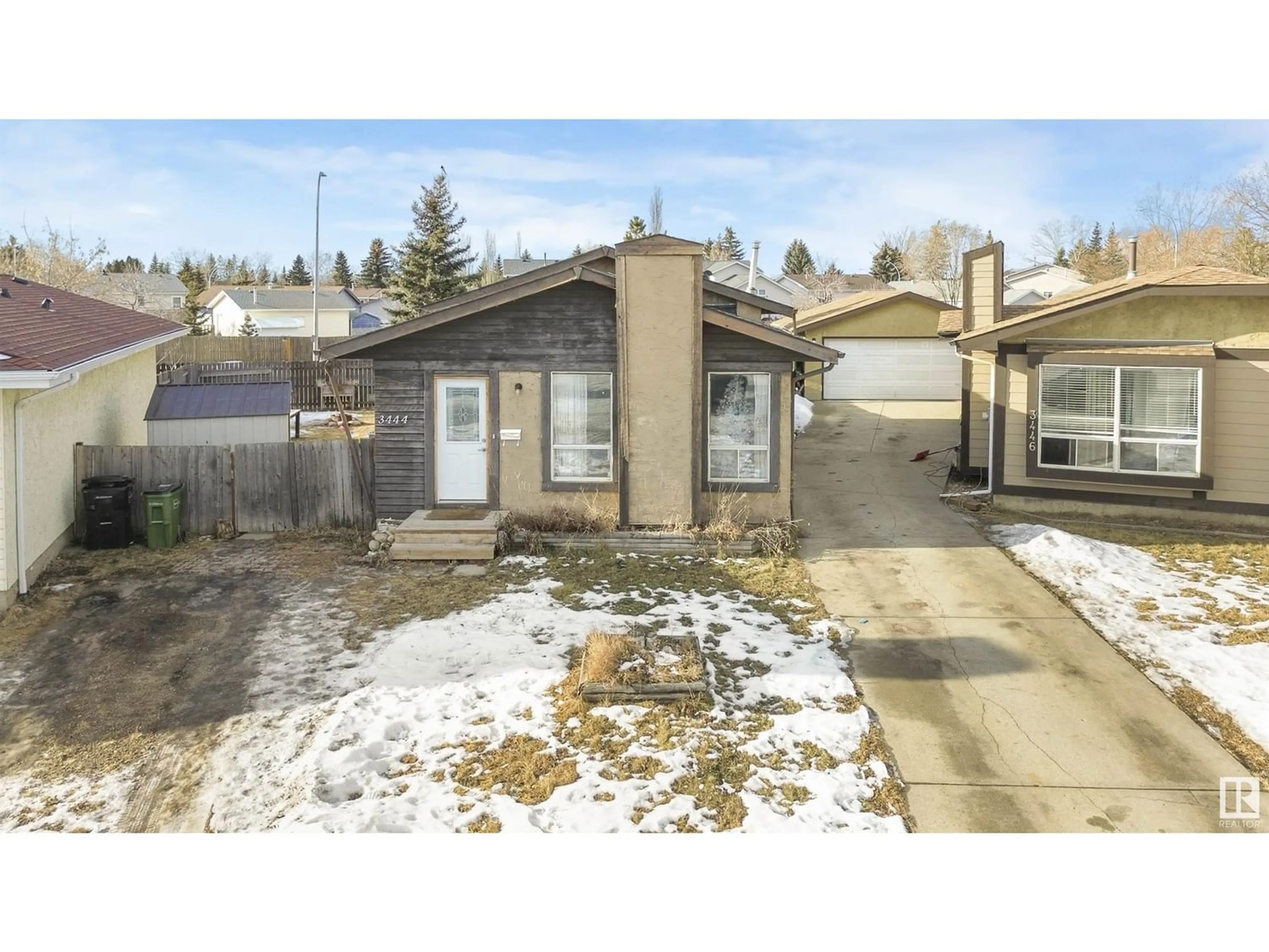 Frontside or backside of a home for 3444 42 ST NW, Edmonton Alberta T6L5A1