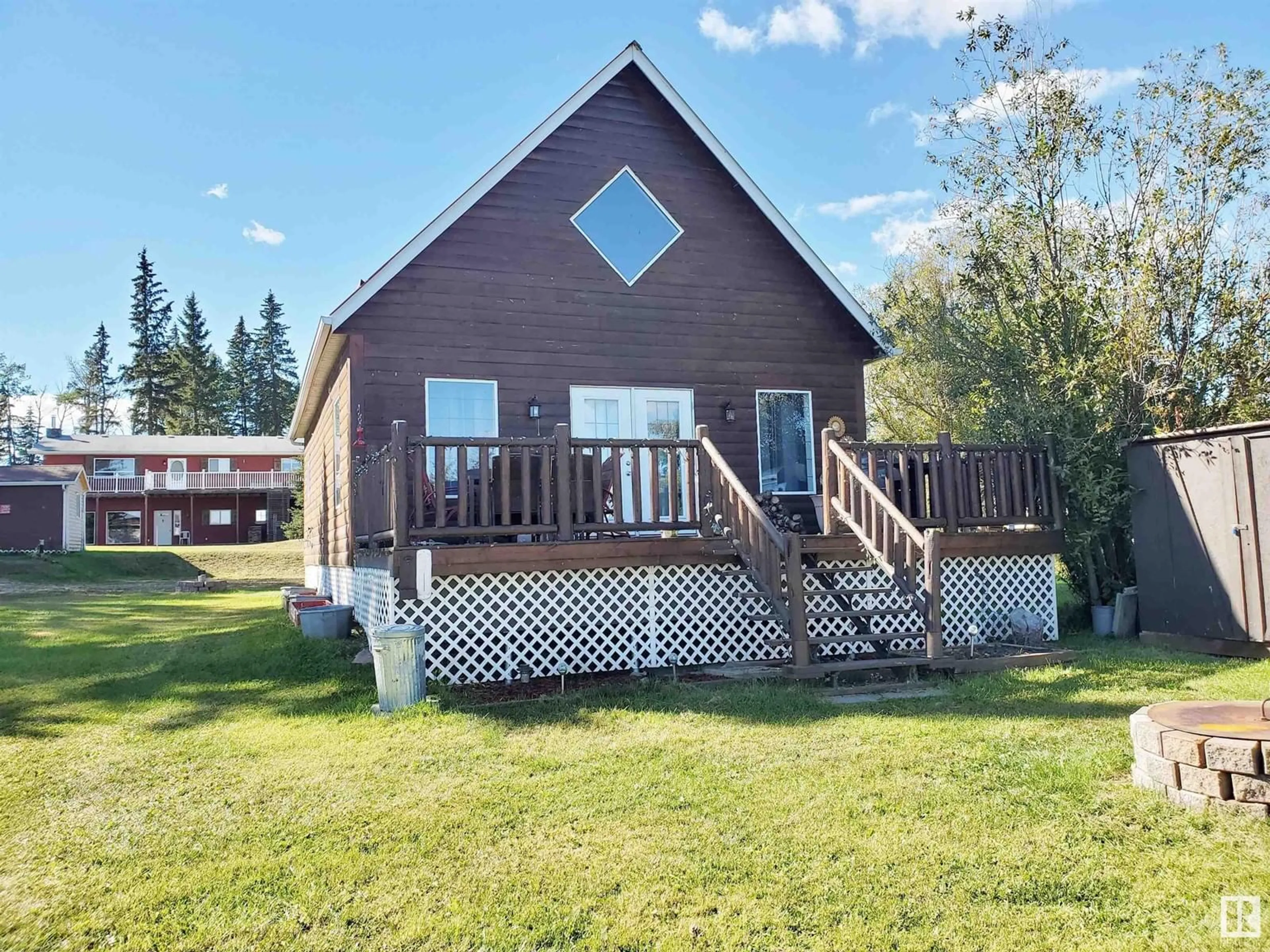 Frontside or backside of a home for 121 2 ST, Rural Wetaskiwin County Alberta T0C0T0