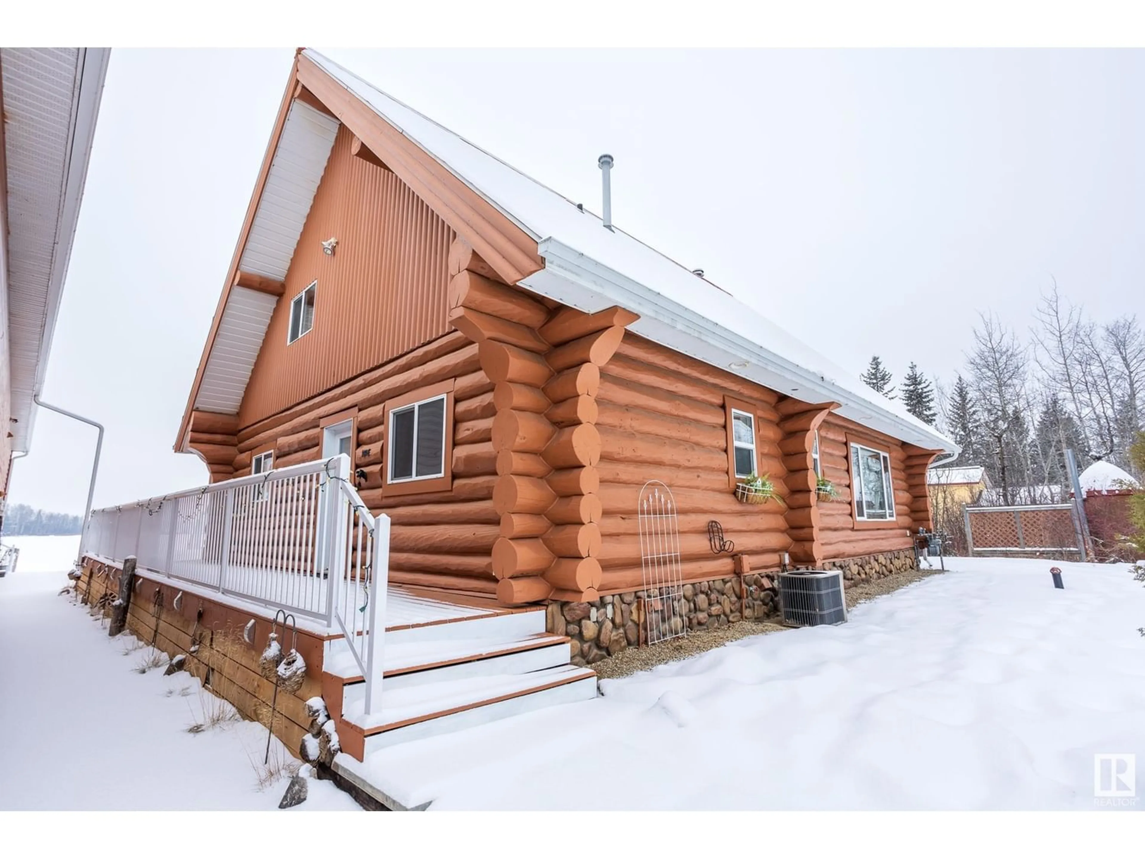 Cottage for 3011A TWP 574, Rural Barrhead County Alberta T0E1A0