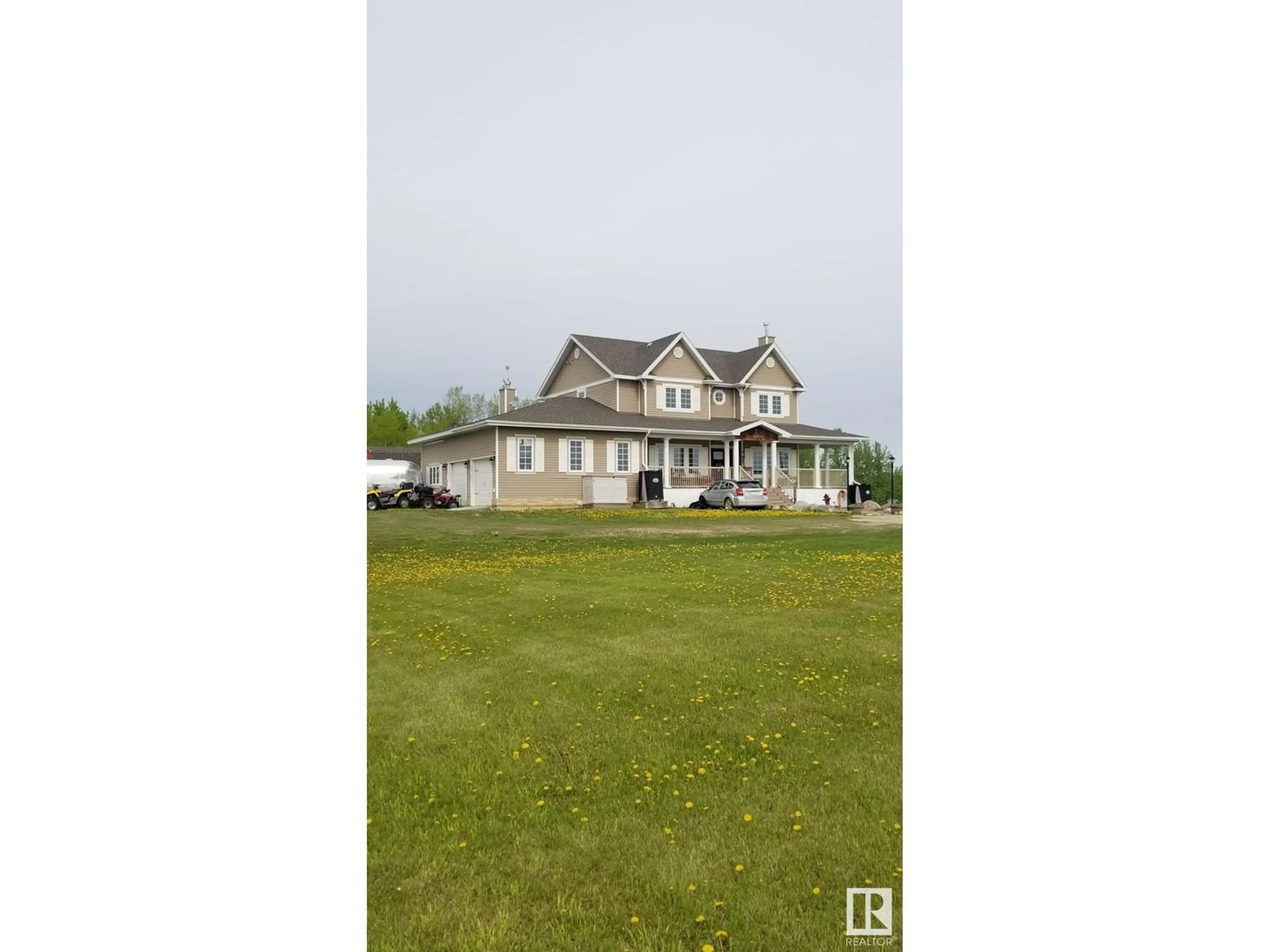 Outside view for 109 54406 RR 15, Rural Lac Ste. Anne County Alberta T0E1V0