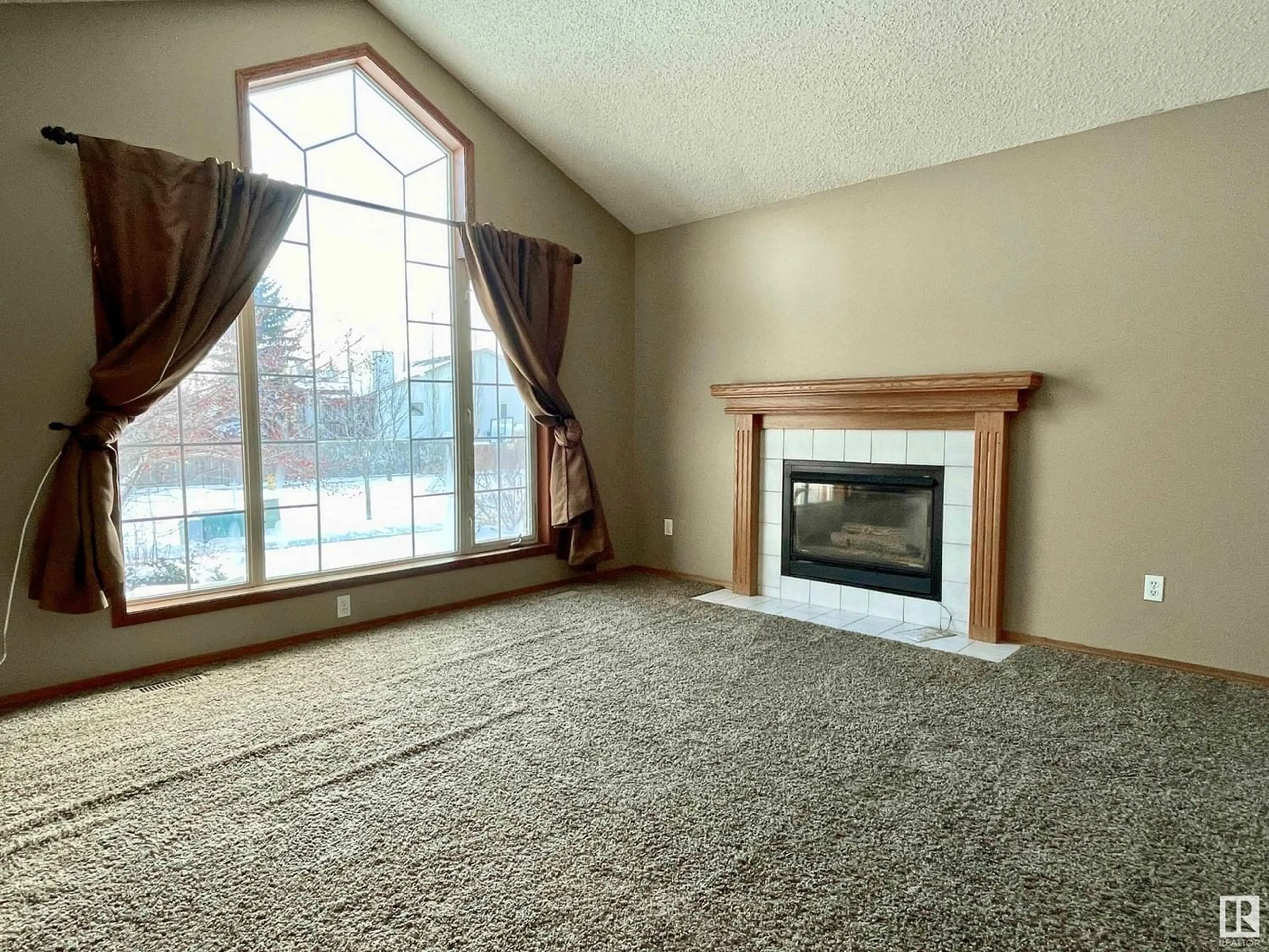 A pic of a room for 314 HERITAGE DR, Sherwood Park Alberta T8A5R3