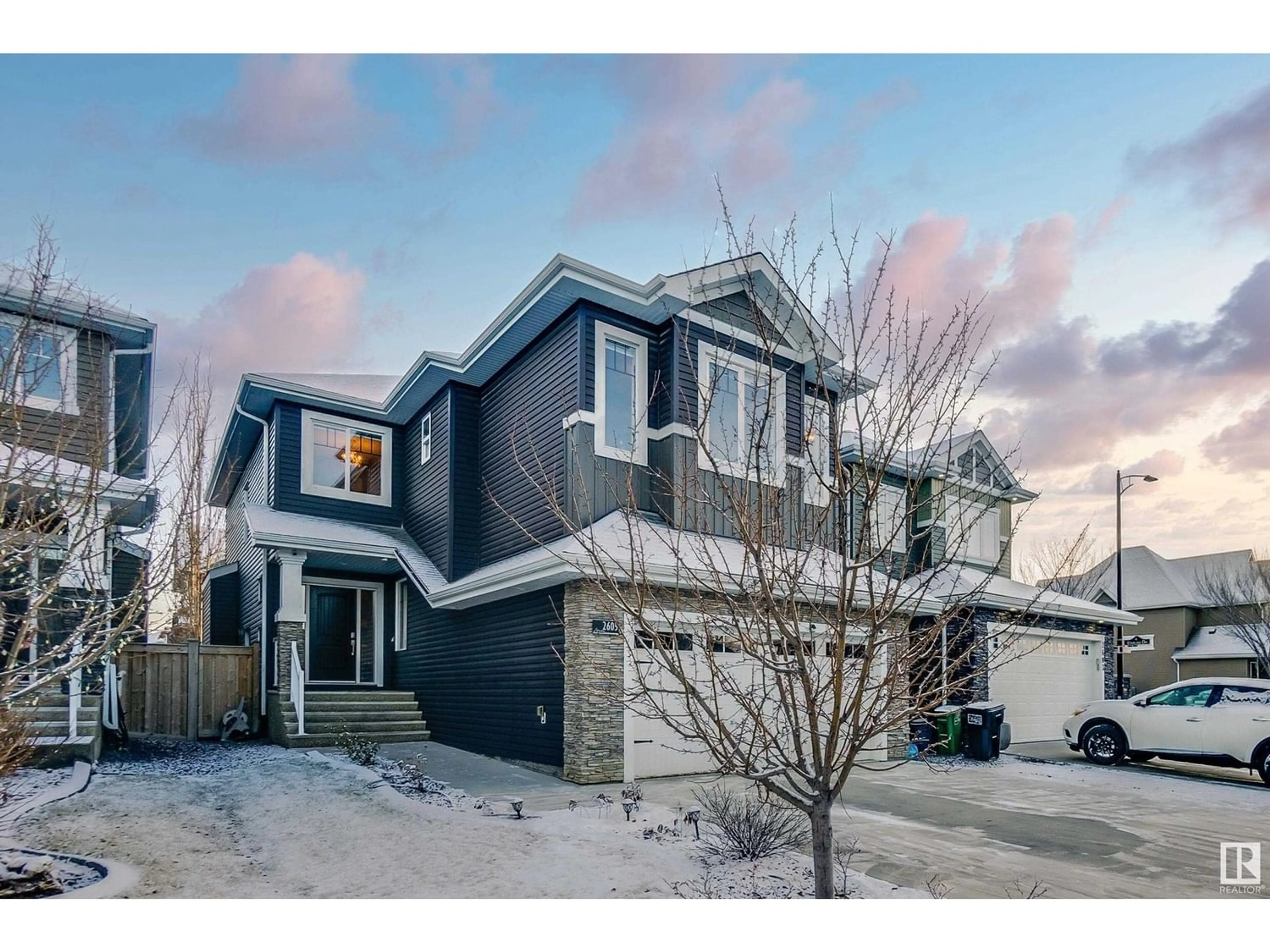 A pic from exterior of the house or condo for 2605 BLUE JAY CL NW, Edmonton Alberta T5S0J7