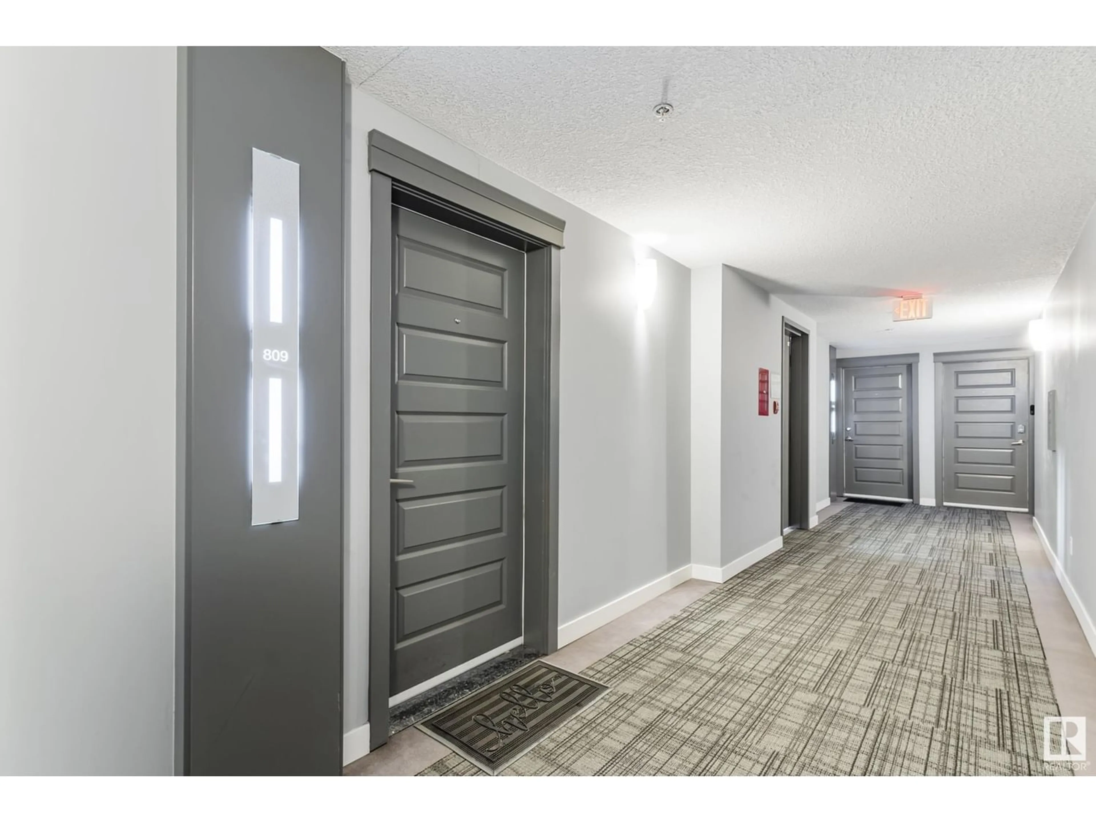Indoor entryway for #809 5151 WINDERMERE BV SW, Edmonton Alberta T6W2K4