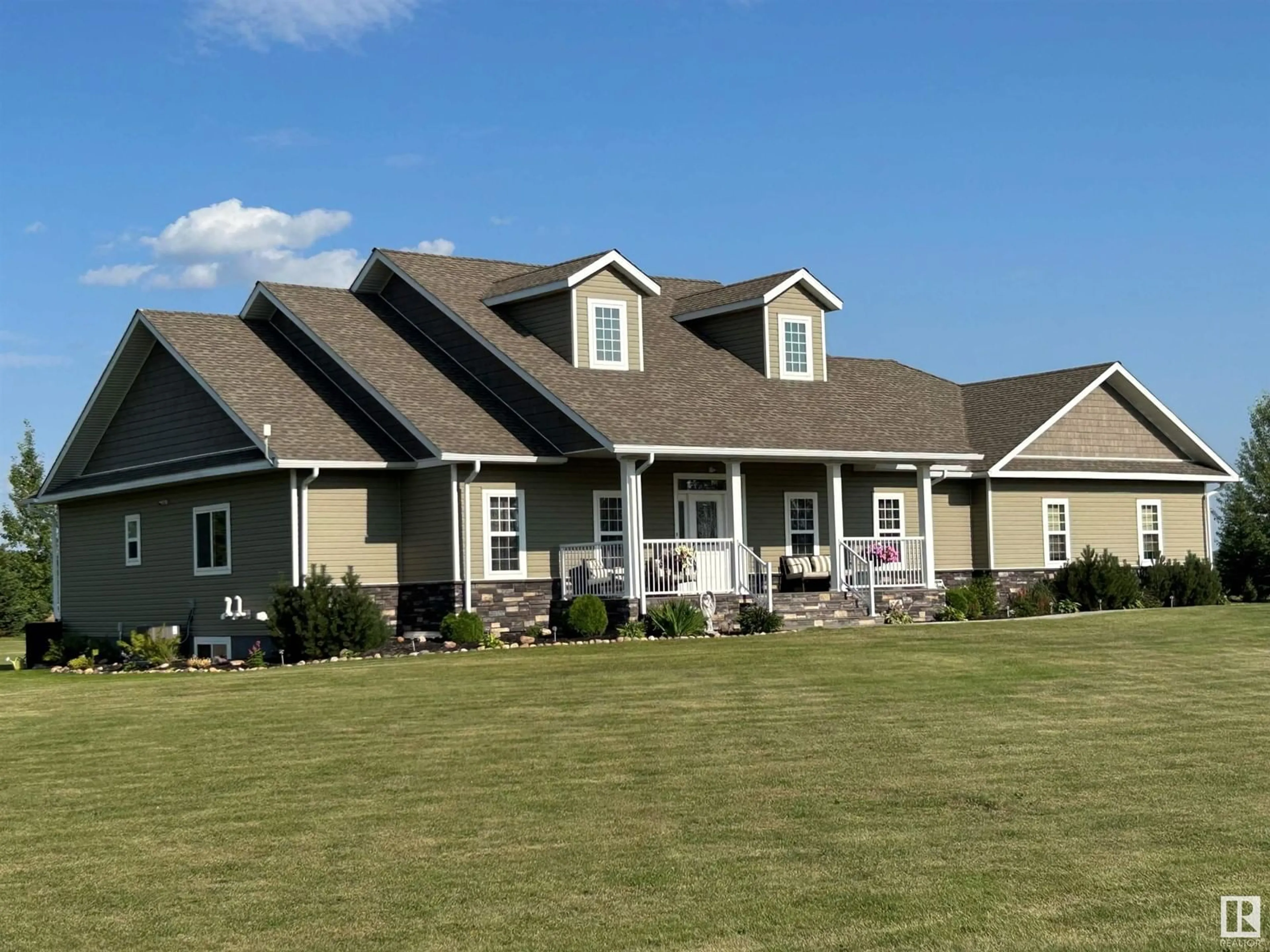 Home with vinyl exterior material, building for #2 - 59327 RGE RD 263, Rural Westlock County Alberta T7P2N9