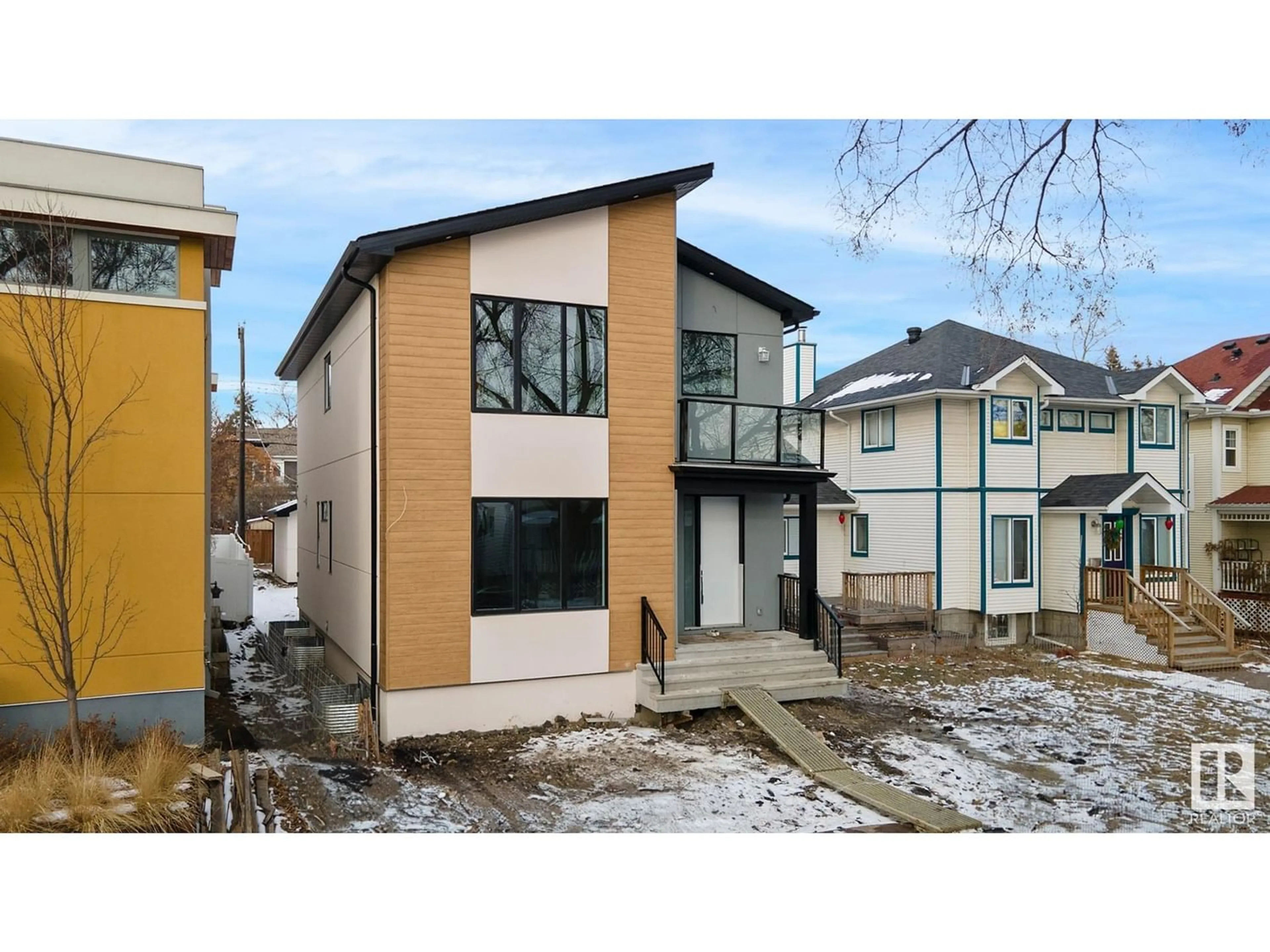 Frontside or backside of a home for 9756 83 AV NW, Edmonton Alberta T6E2B5