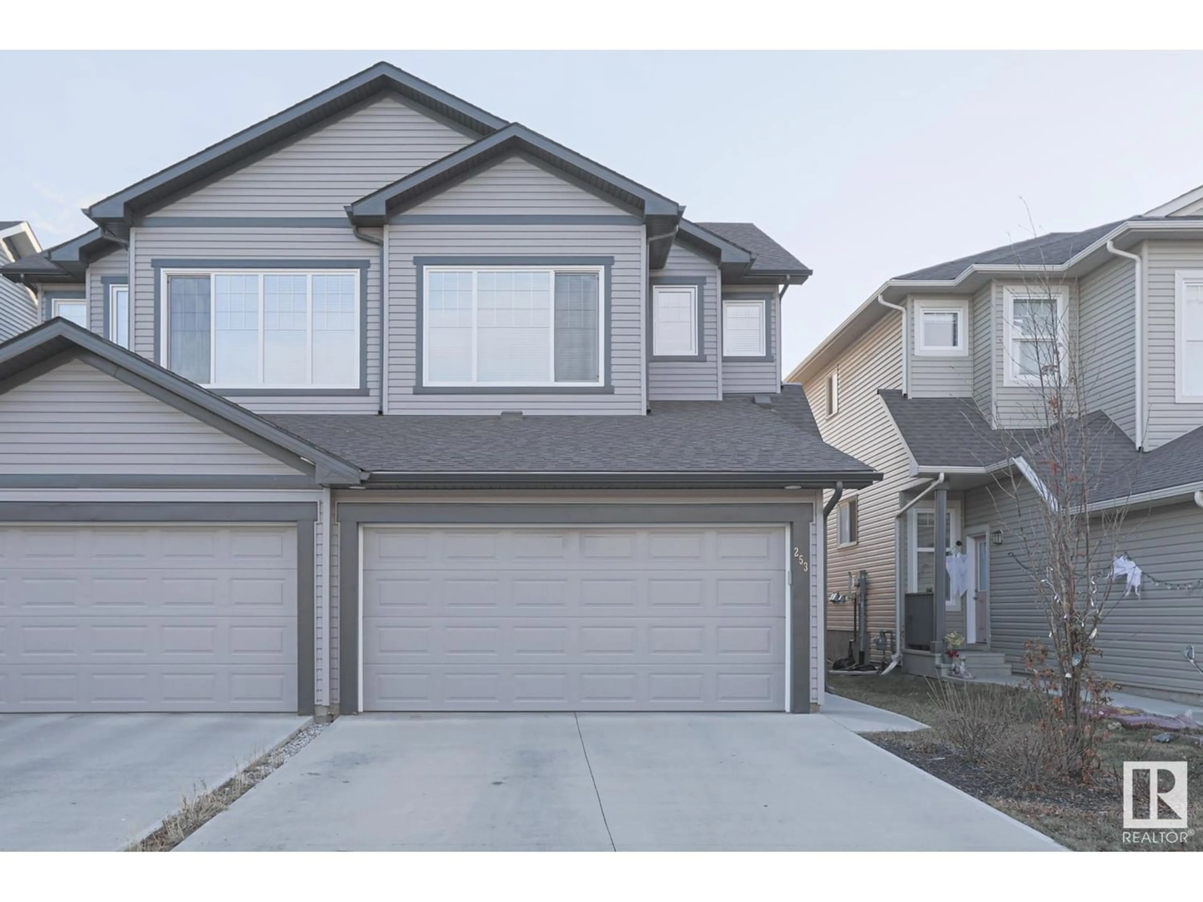 Frontside or backside of a home for 253 39A AV NW, Edmonton Alberta T6T2K3