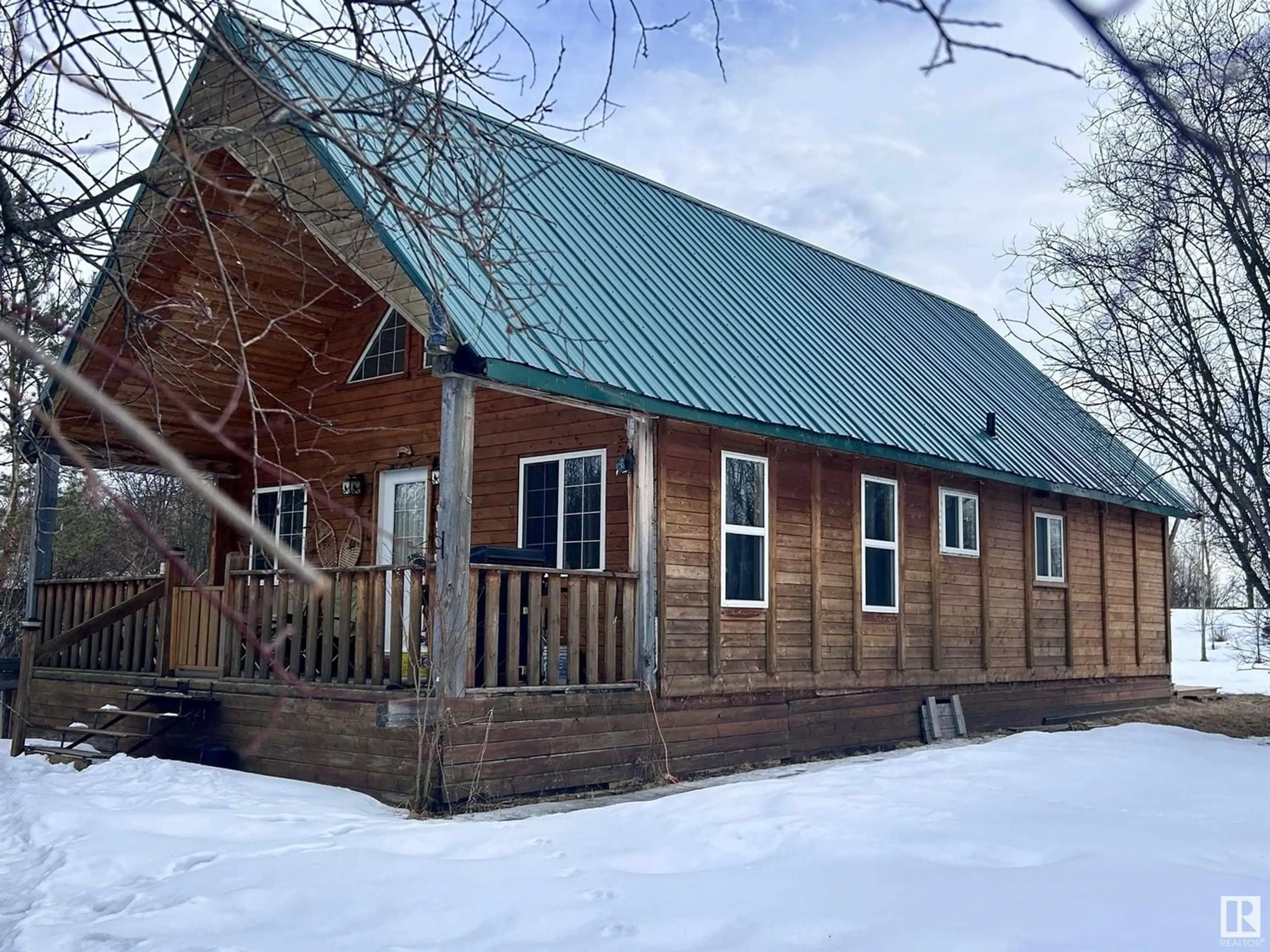 A pic from outside/outdoor area/front of a property/back of a property/a pic from drone, unknown for 260 465015 Range Road 63A, Rural Wetaskiwin County Alberta T0C0T0