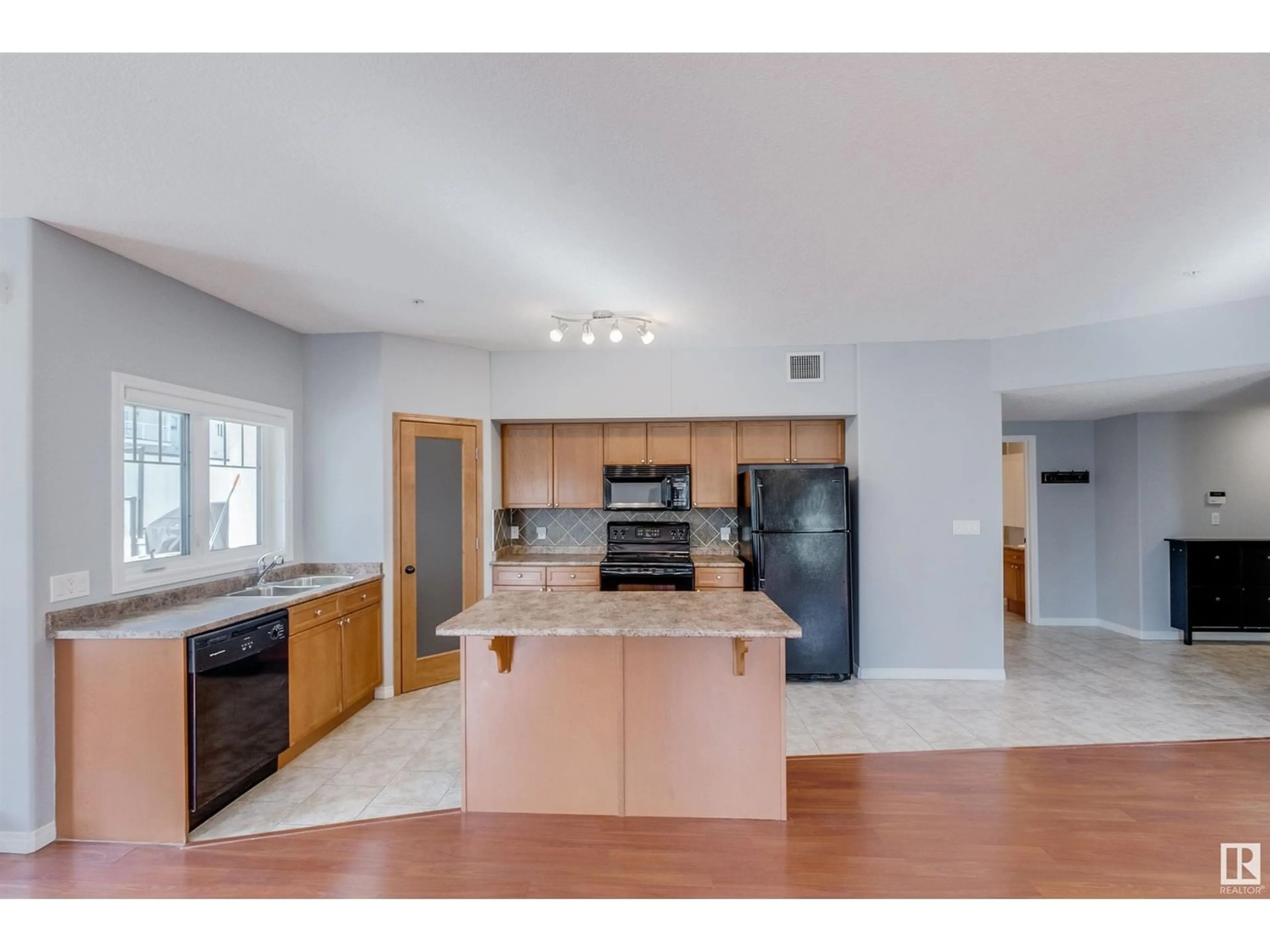 Kitchen for #103 9905 81 AV NW, Edmonton Alberta T6E1W5