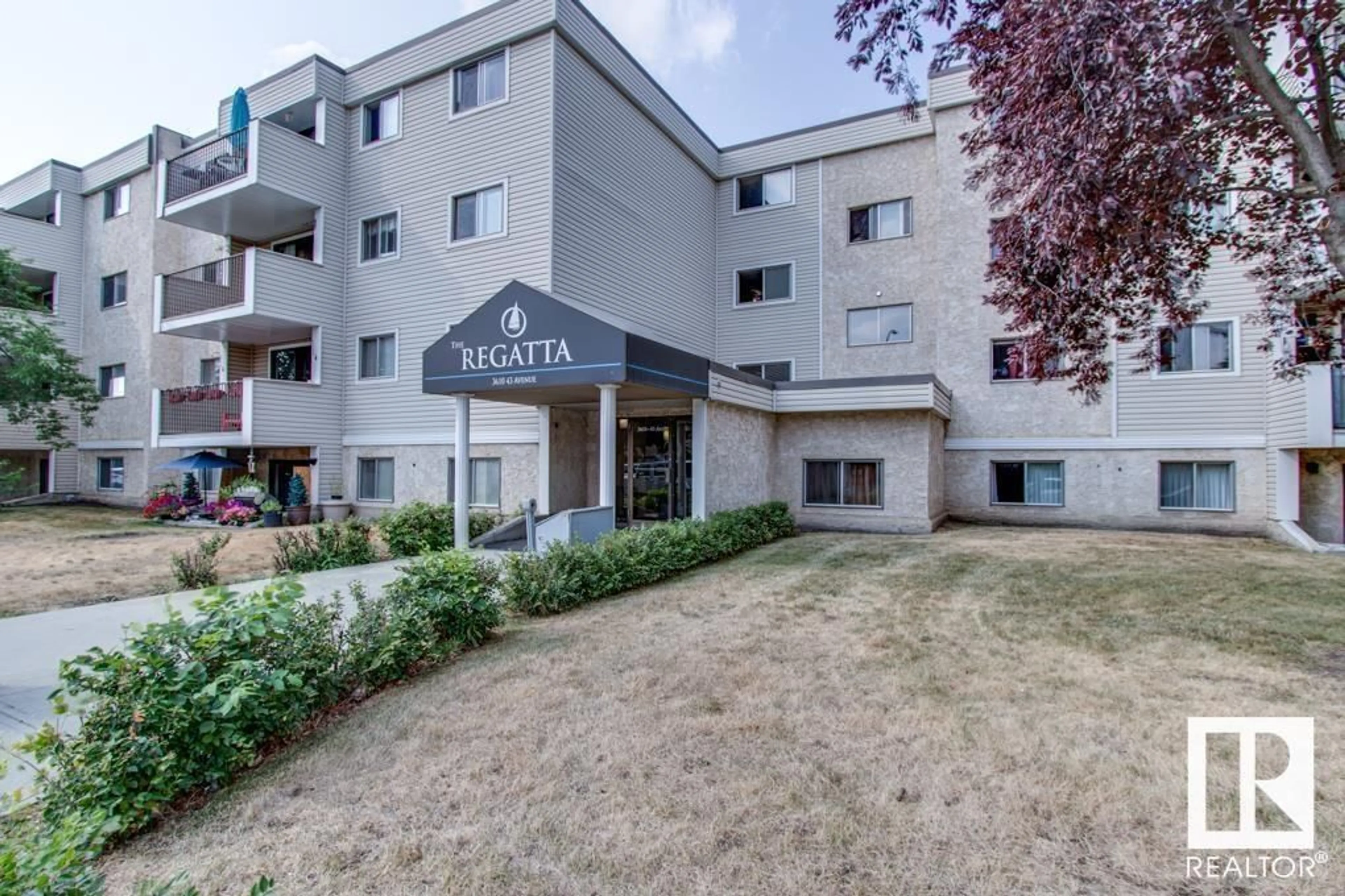 A pic from exterior of the house or condo for #315 3610 43 AV NW, Edmonton Alberta T6T1Z4