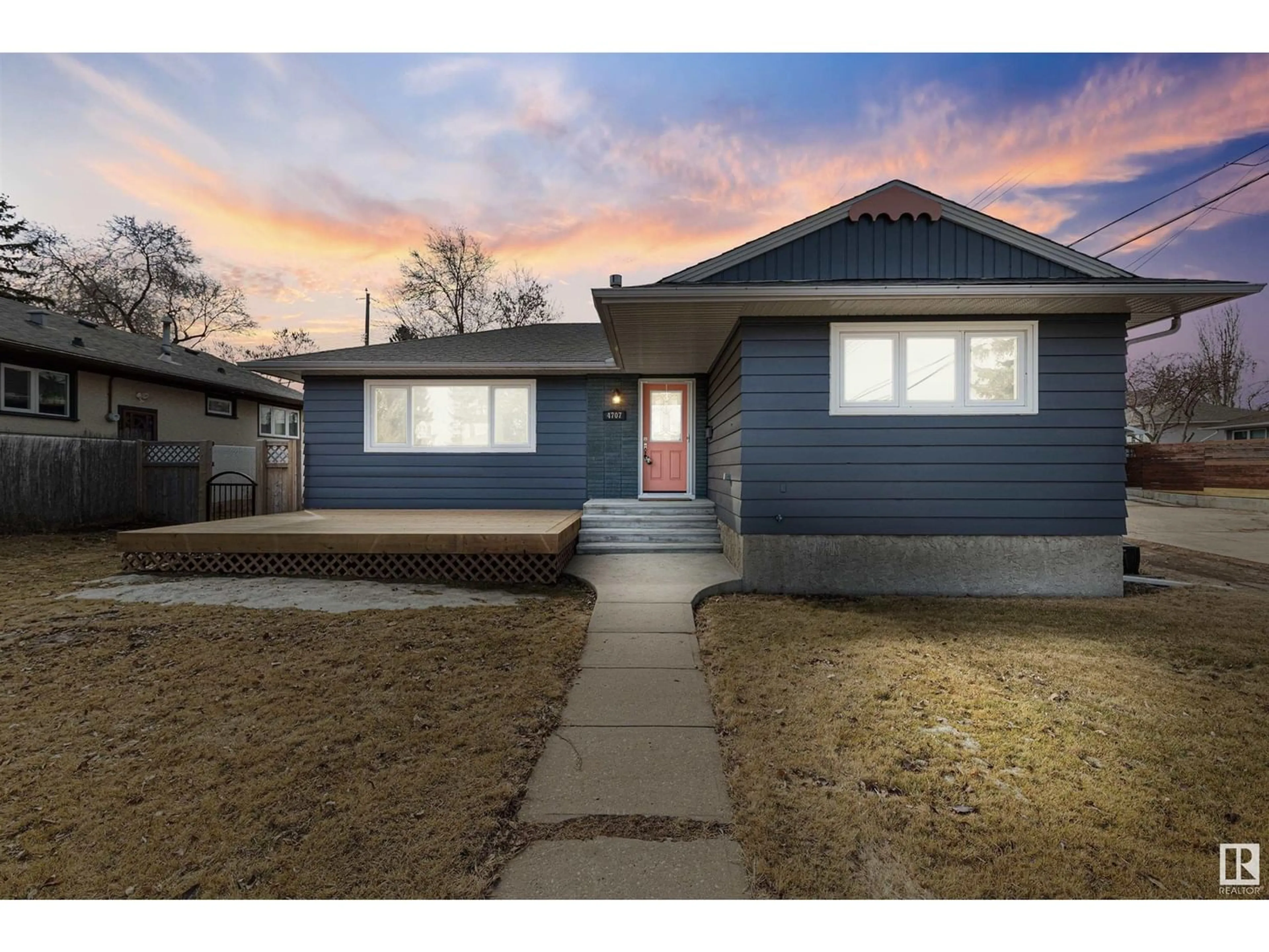 Frontside or backside of a home for 4707 107 AV NW, Edmonton Alberta T6A1M3