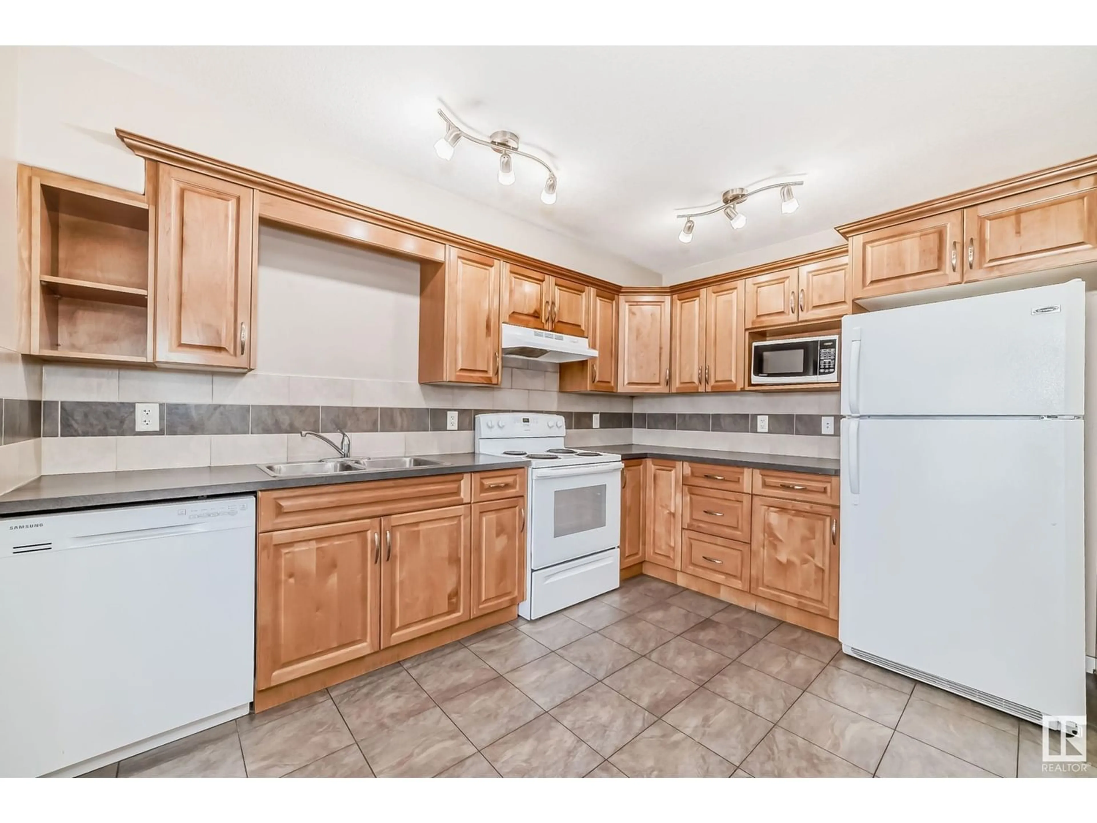 Standard kitchen for #104 11827 105 ST NW, Edmonton Alberta T5G2N1