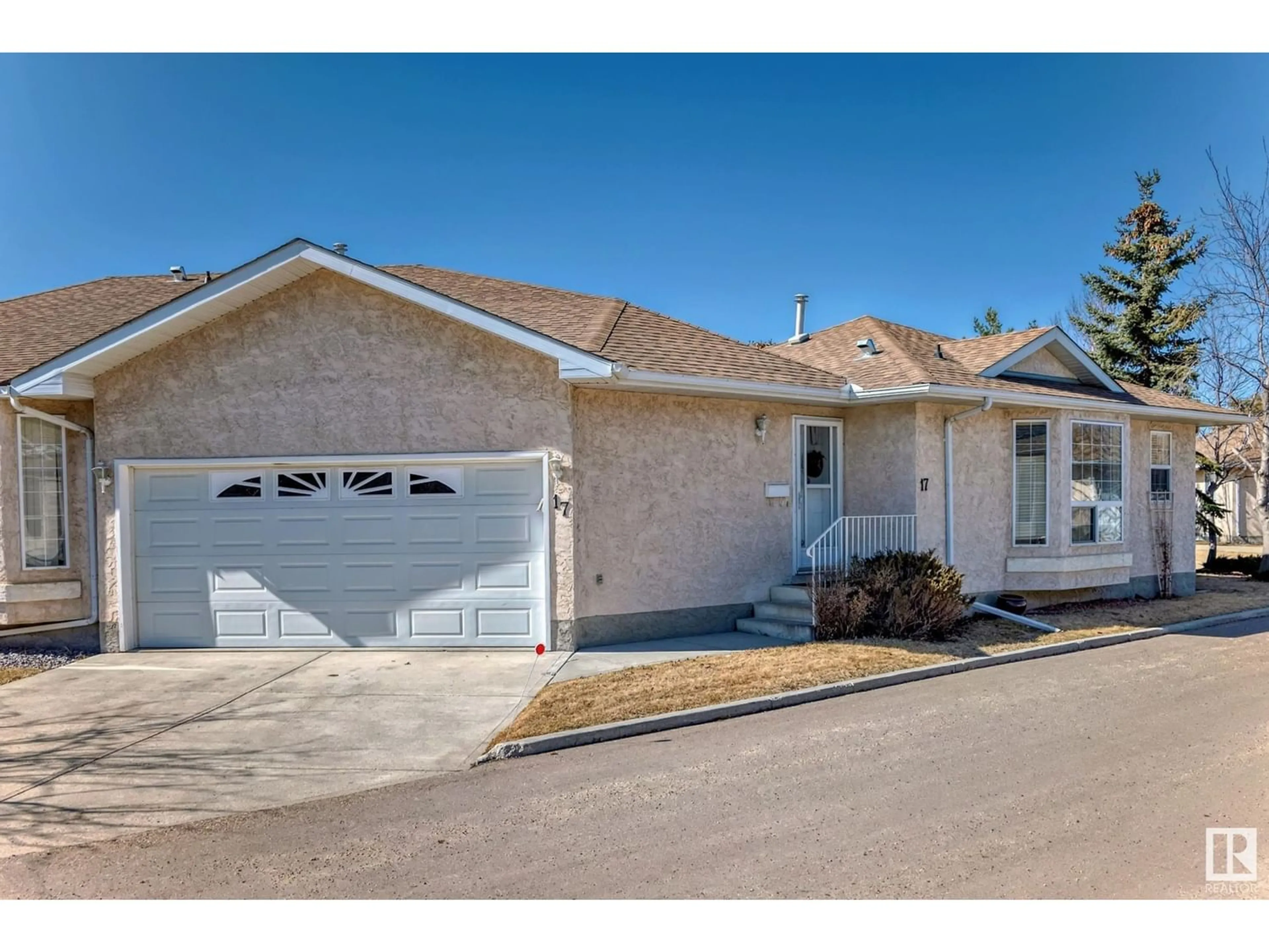 Frontside or backside of a home for #17 13320 124 ST NW, Edmonton Alberta T5L5B7