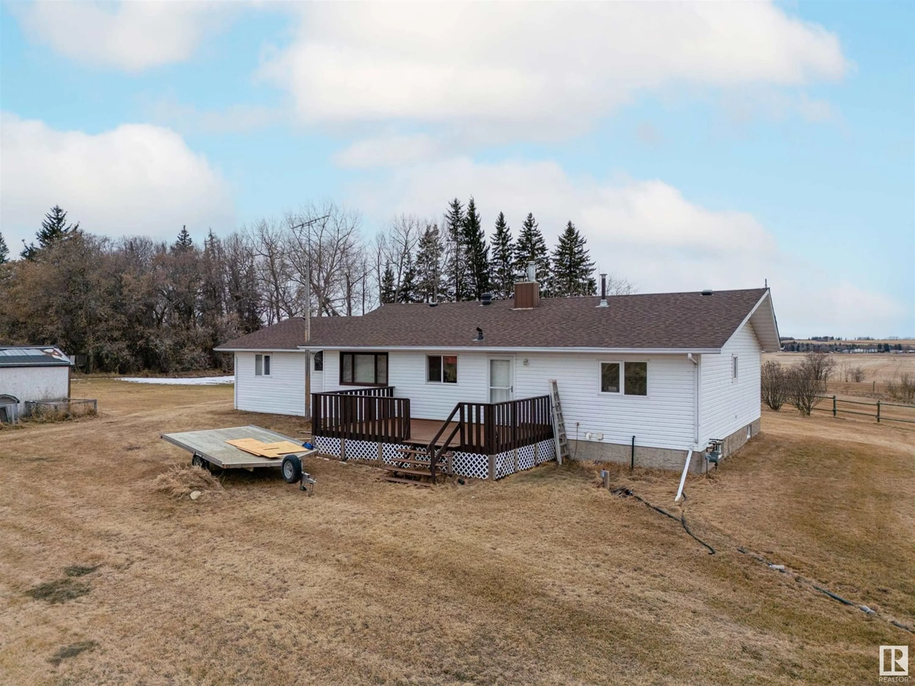 Frontside or backside of a home for 59251 RGE RD 172, Rural Smoky Lake County Alberta T0A3C0