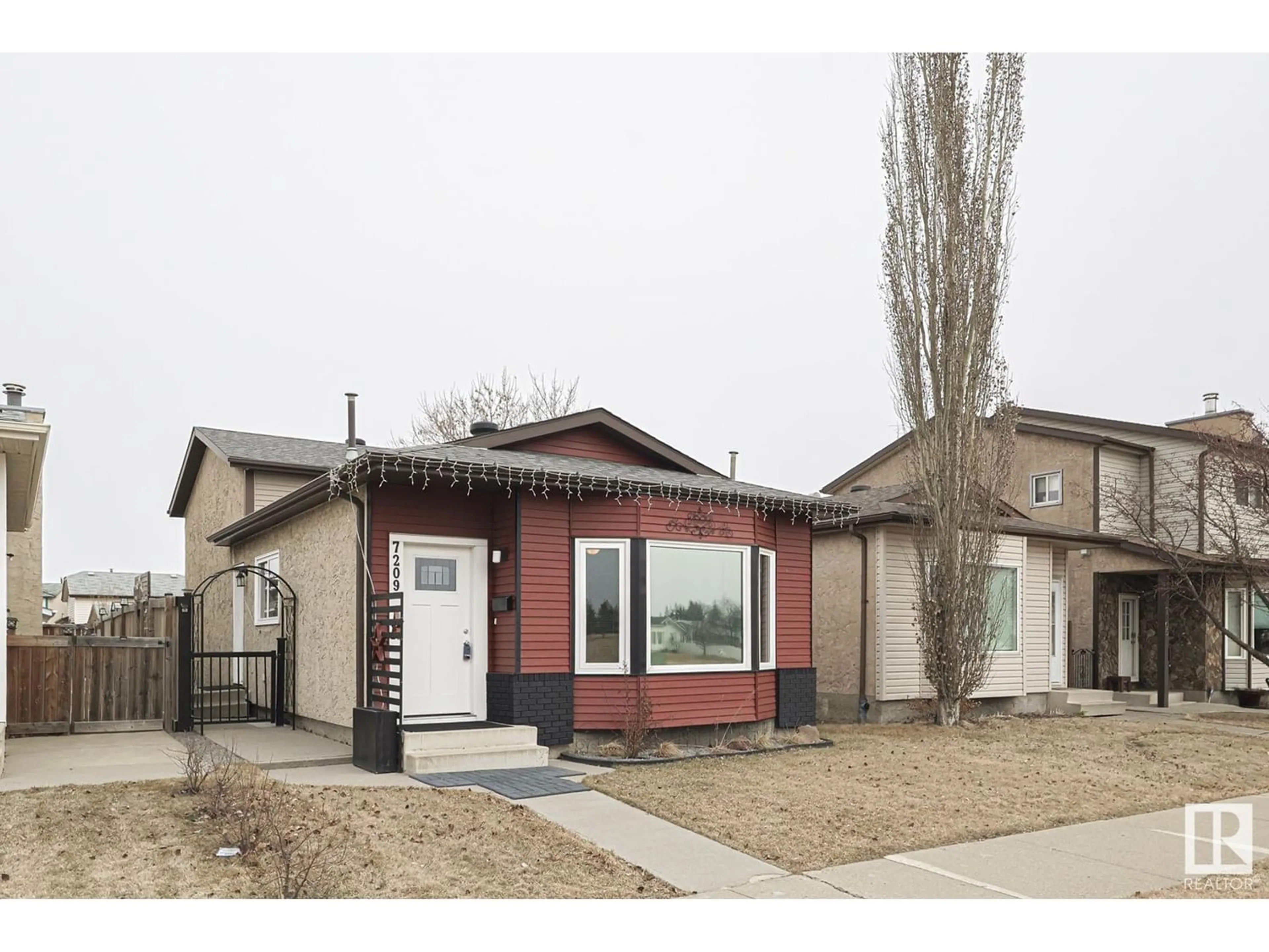 Frontside or backside of a home for 7209 184 ST NW NW, Edmonton Alberta T5T3Z9