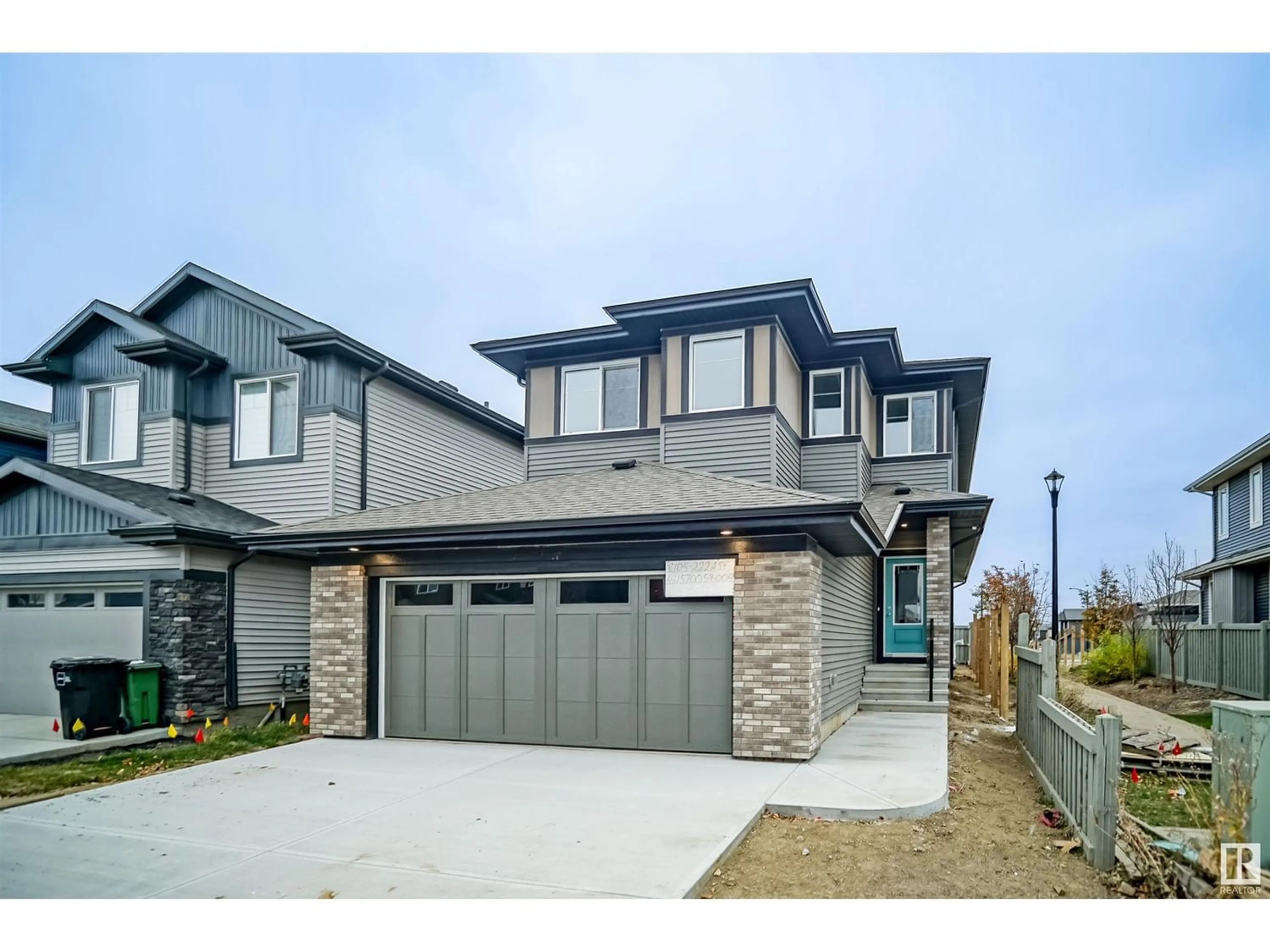 Frontside or backside of a home for 298 Sunland WY, Sherwood Park Alberta T8H2X7