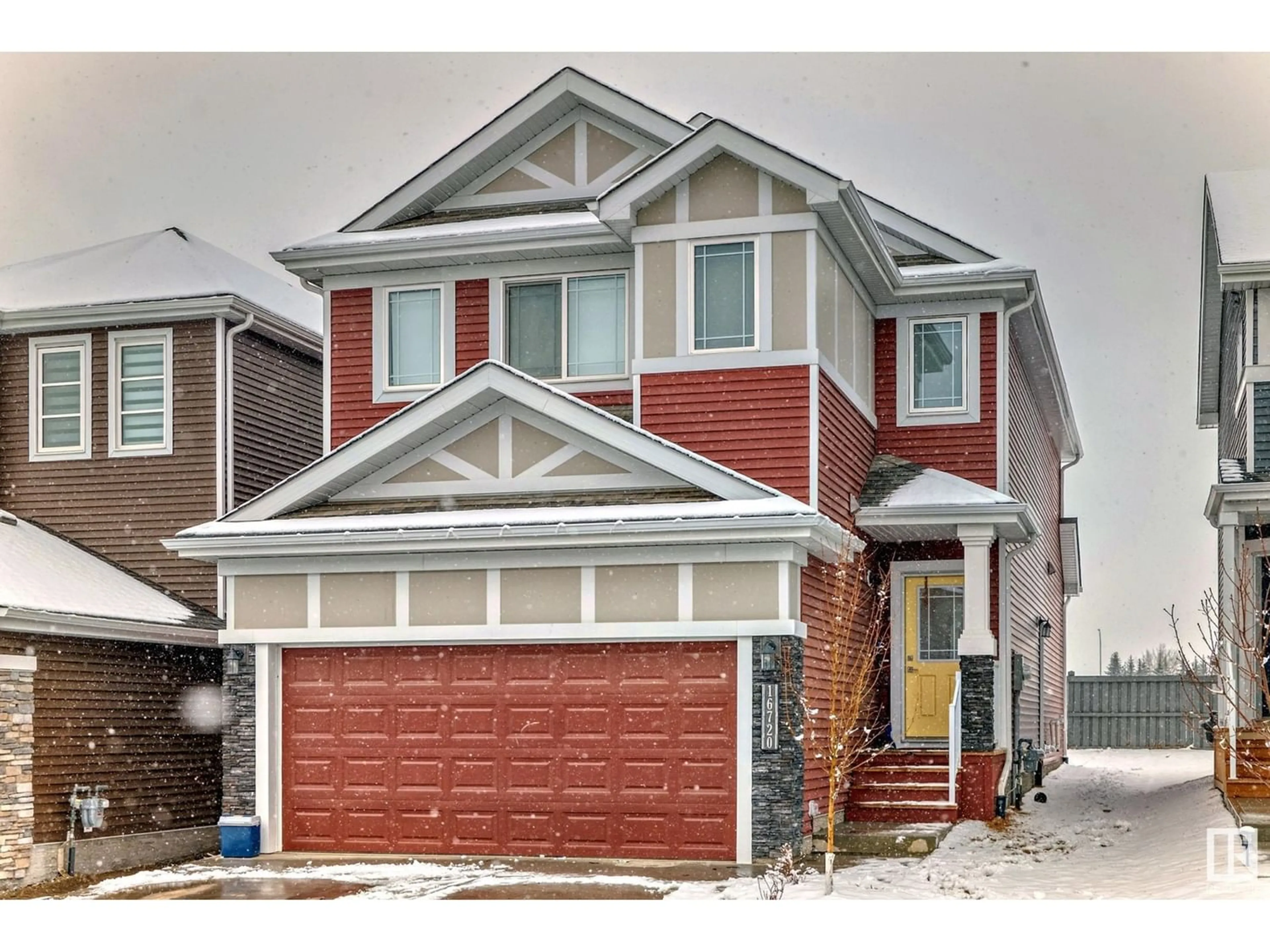 Frontside or backside of a home for 16720 30 AV SW, Edmonton Alberta T6W5A3