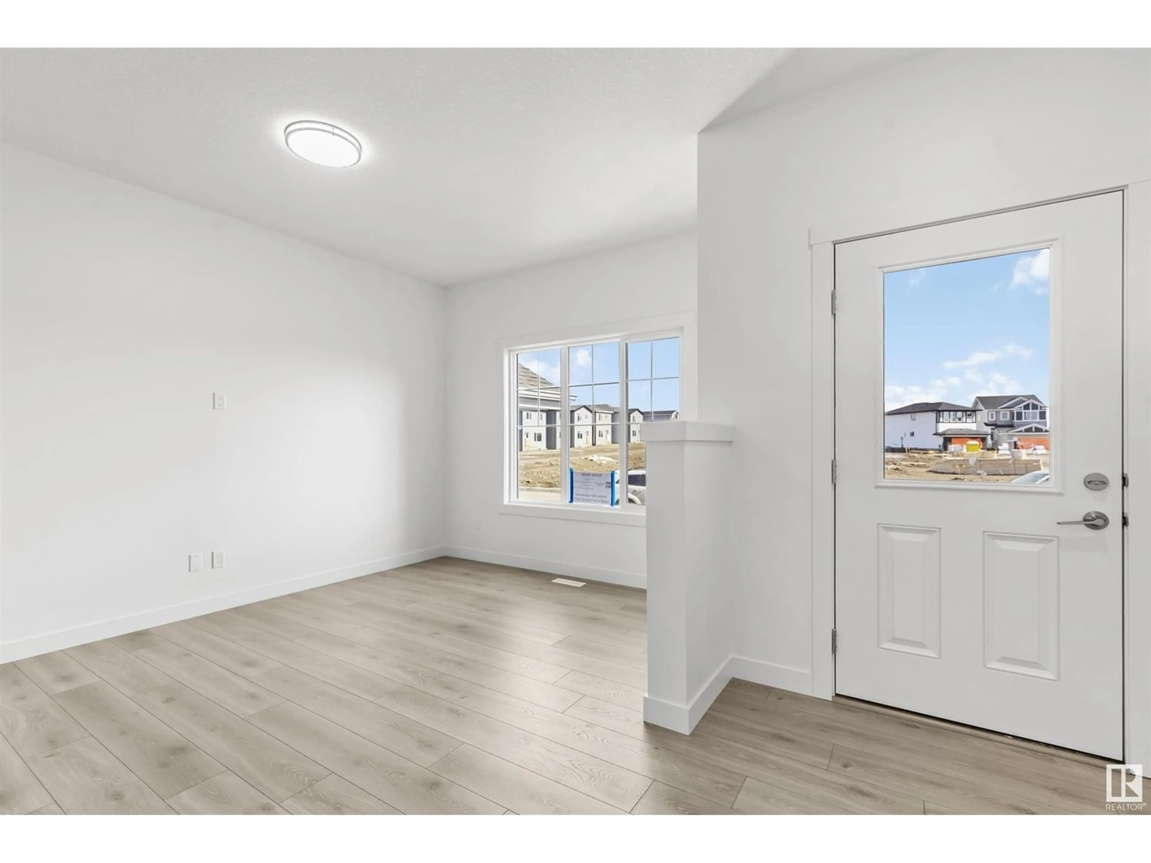 A pic of a room for 3108 4 ST NW, Edmonton Alberta T6T2L7