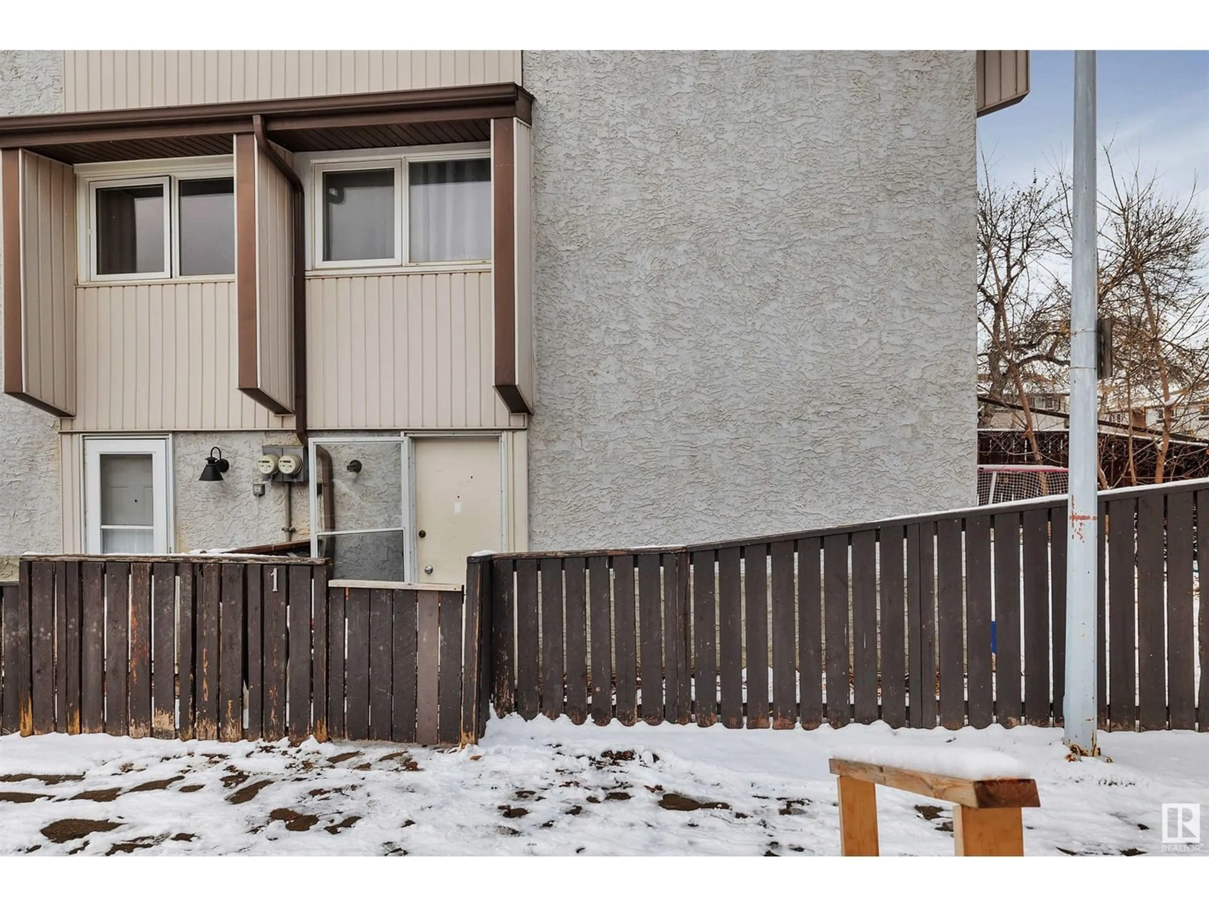 A pic from exterior of the house or condo for #1 14120 80 ST NW, Edmonton Alberta T5C1L6