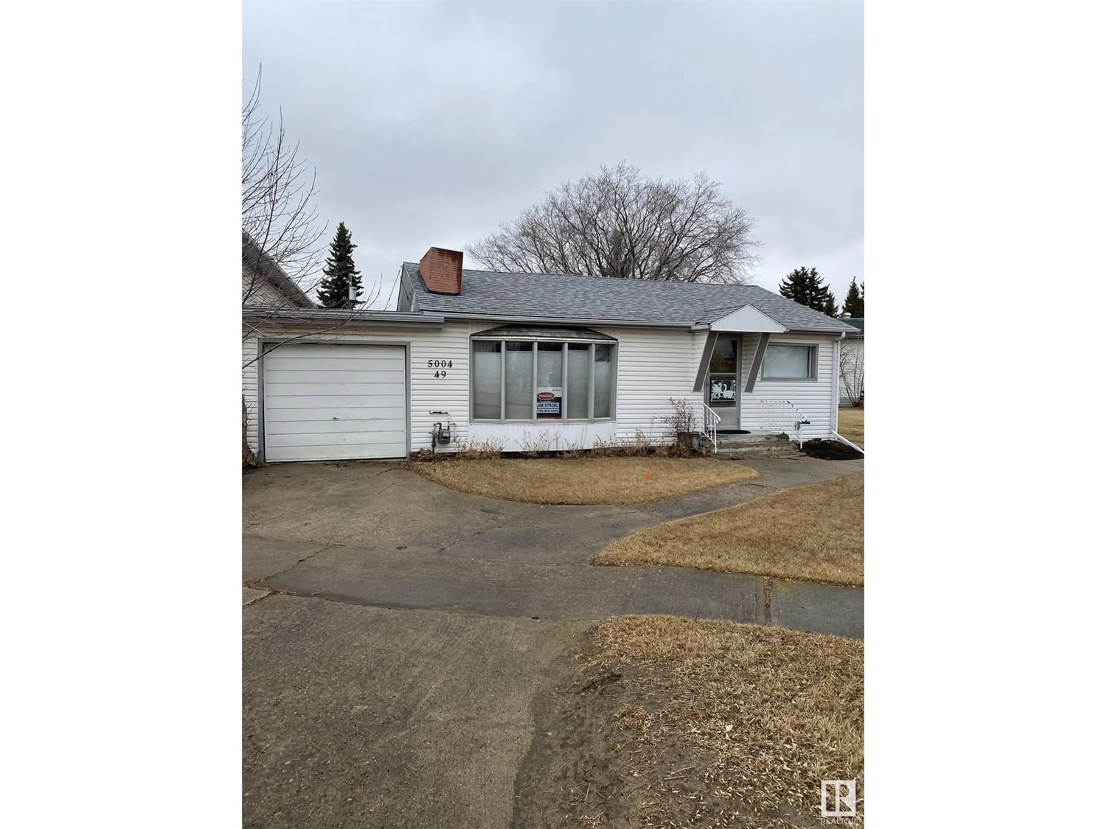 Frontside or backside of a home for 5004 49 AV S, Lamont Alberta T0B2R0