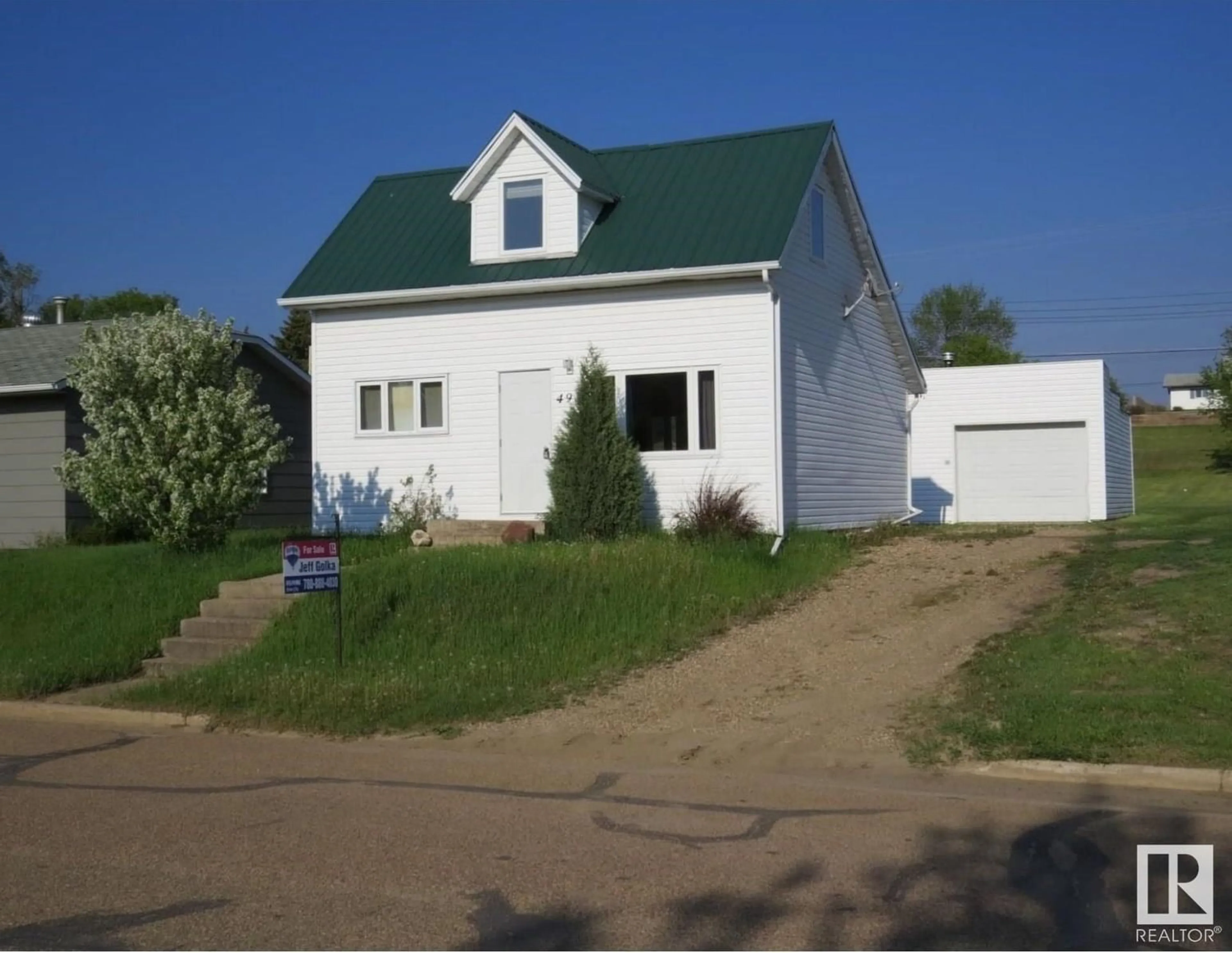 Frontside or backside of a home for 4930 48 ST, Sedgewick Alberta T0B4C0