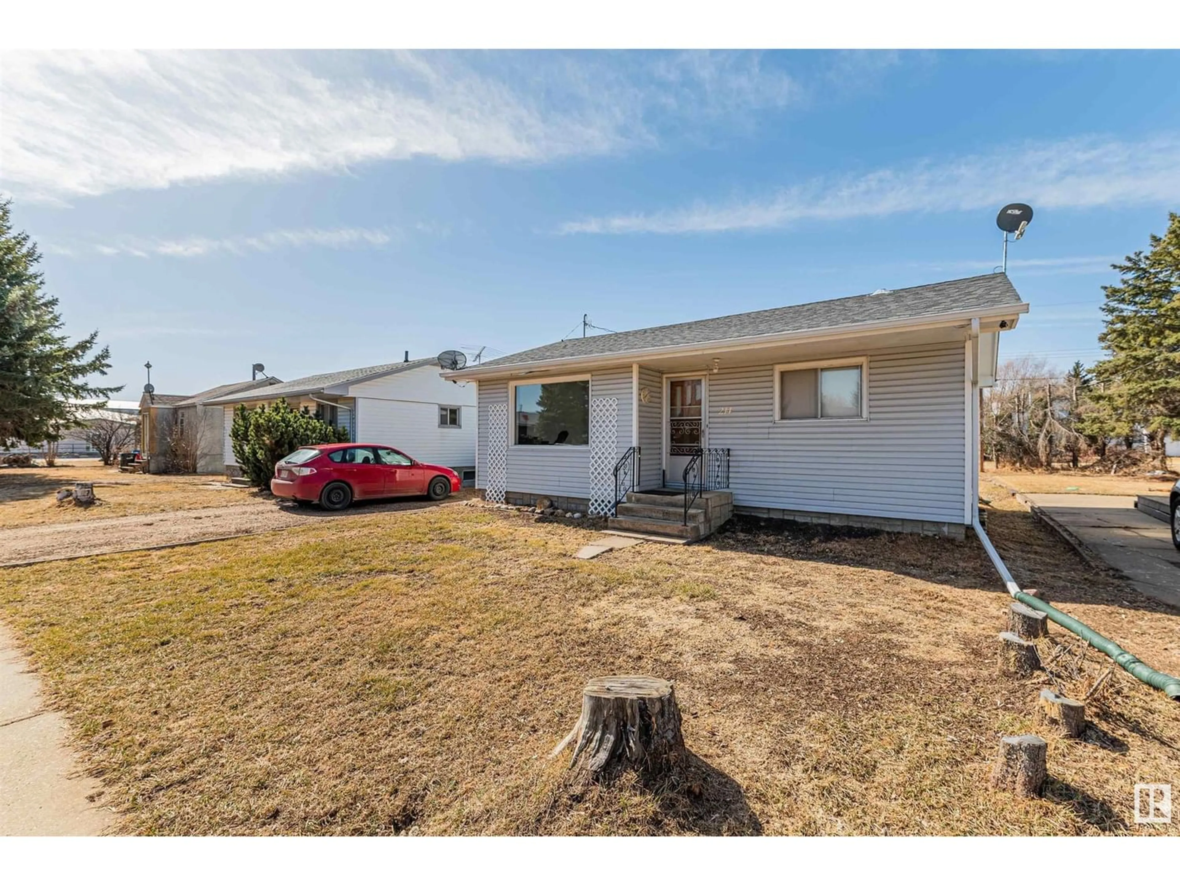 Frontside or backside of a home for 214 6th ST, Thorhild Alberta T0A3J0