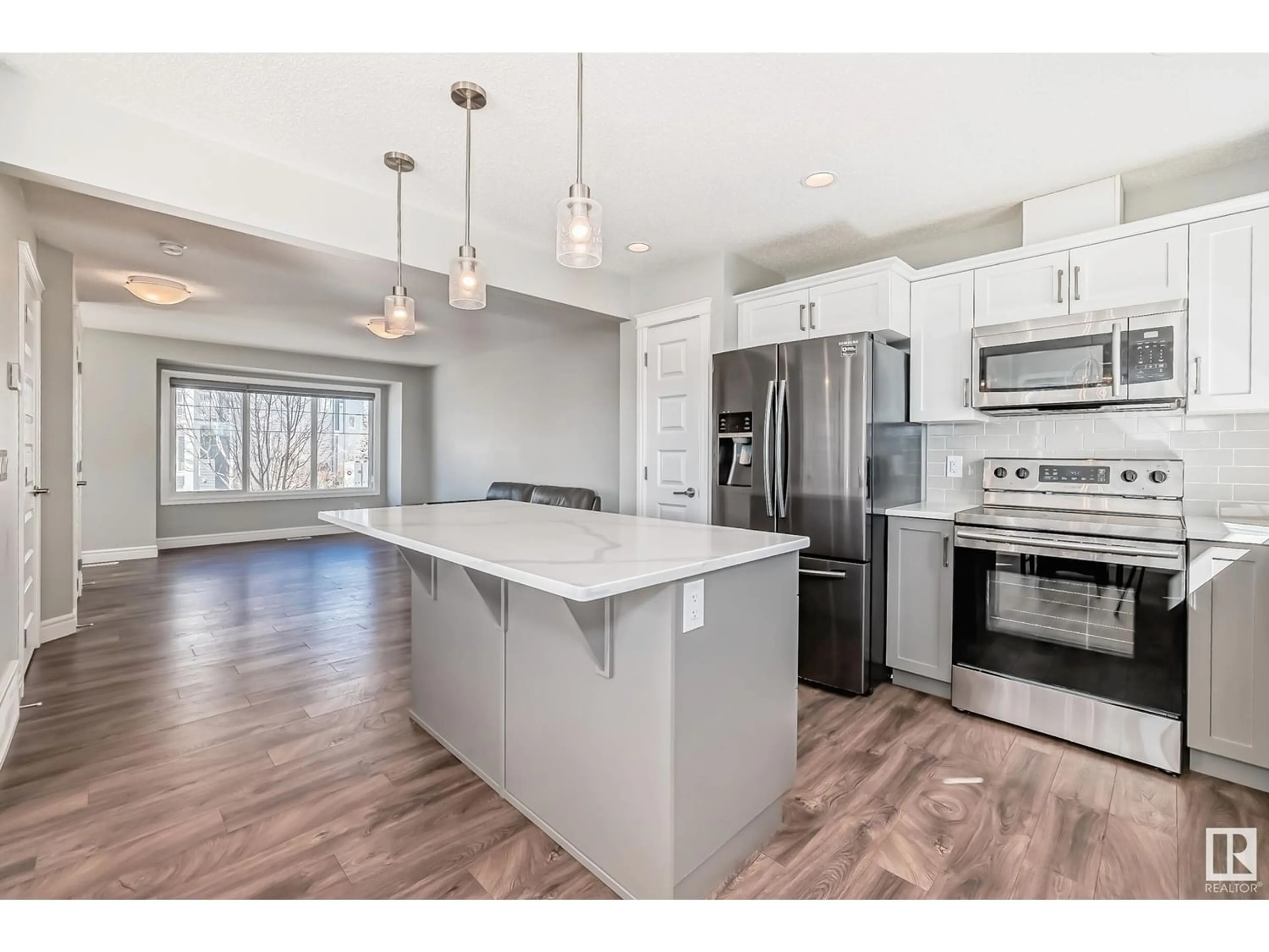 Contemporary kitchen for #11 330 Bulyea RD NW NW, Edmonton Alberta T6R0W8