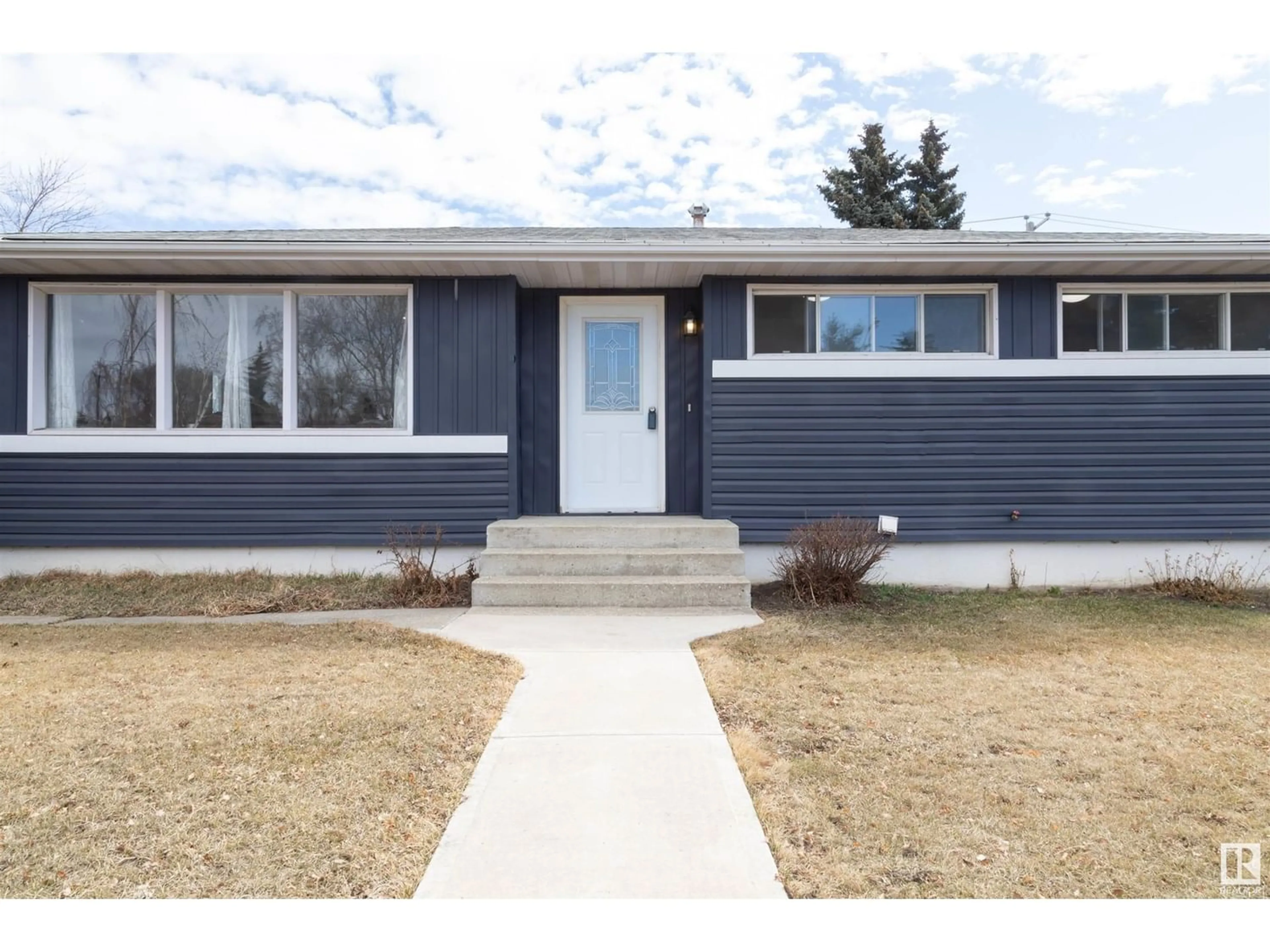 Frontside or backside of a home for 9623 74 ST NW NW, Edmonton Alberta T6B2B8