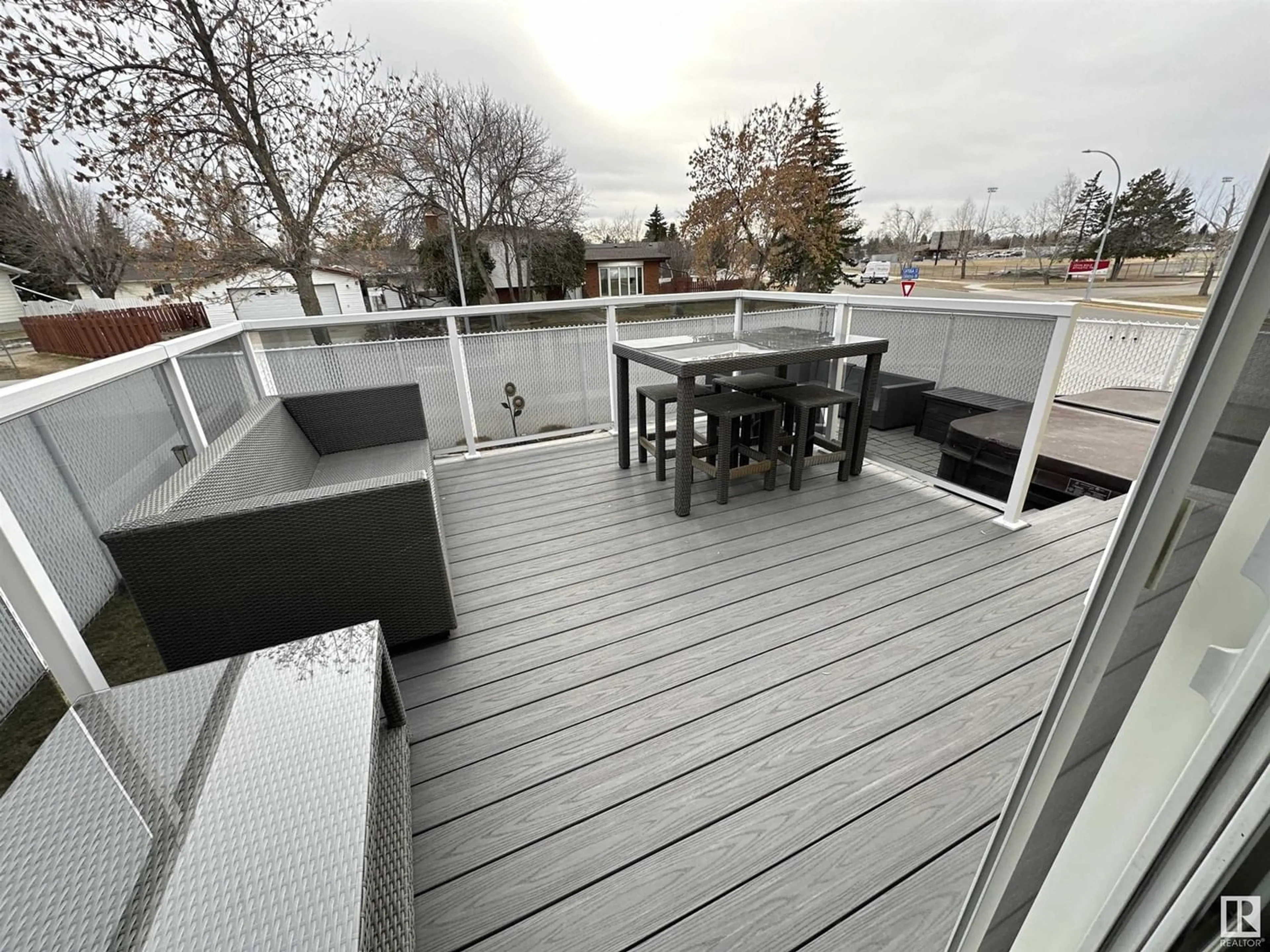 Patio for 27 CORINTHIA DR, Leduc Alberta T9E6K2