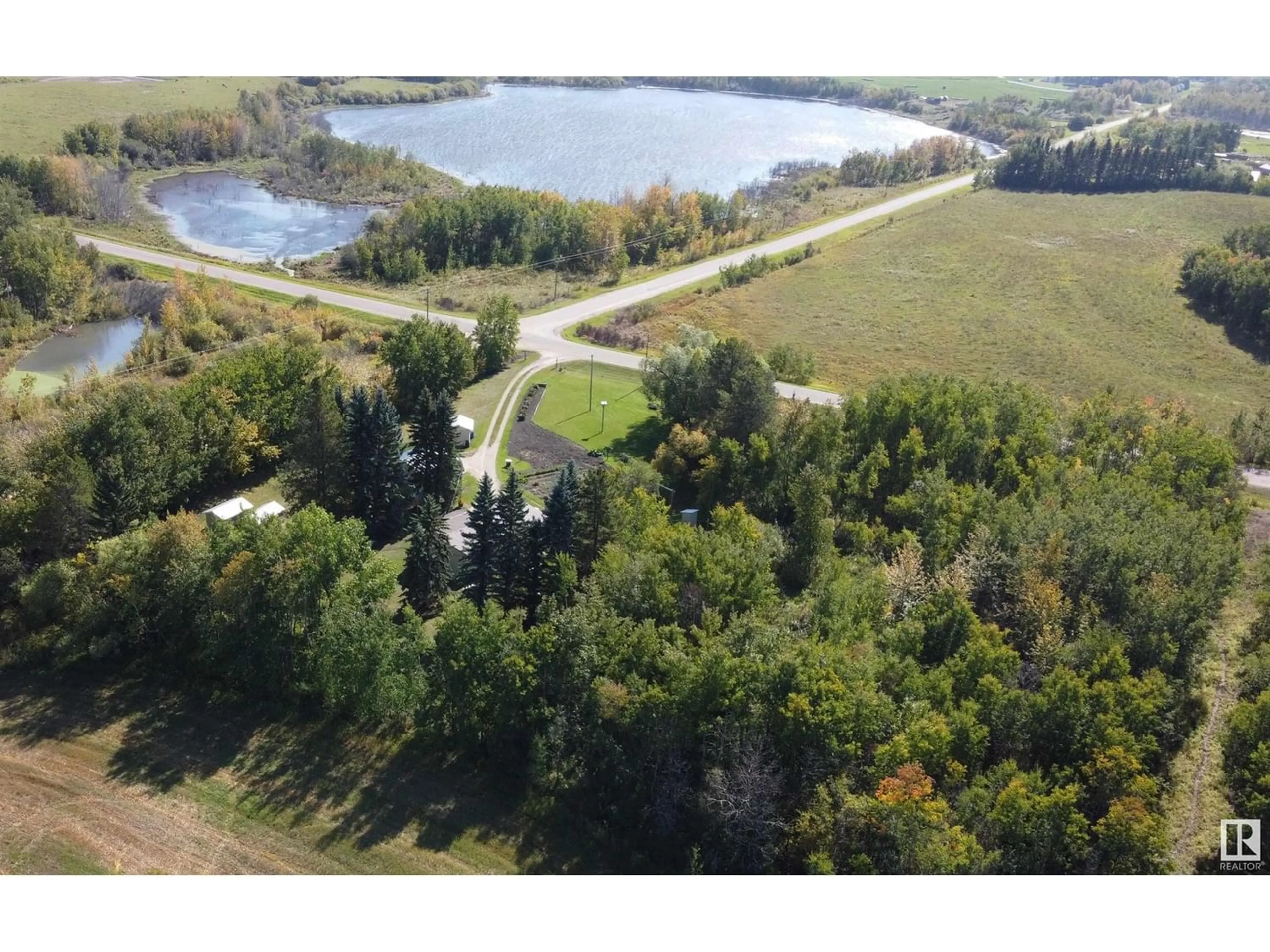 Lakeview for 9202 Twp Rd 584, Rural St. Paul County Alberta T0A3A0