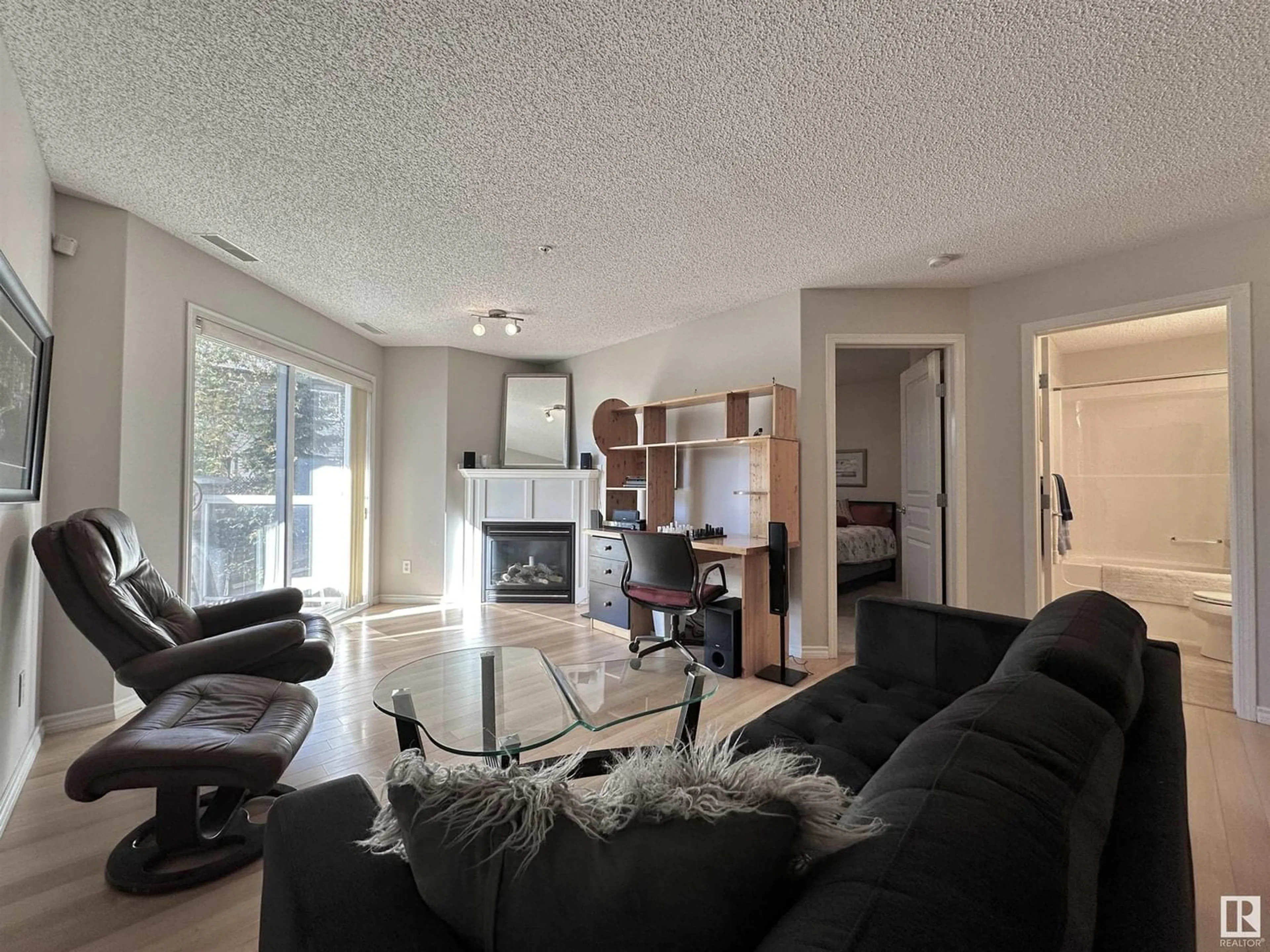 Living room for #127 16035 132 ST NW NW, Edmonton Alberta T6V0B4