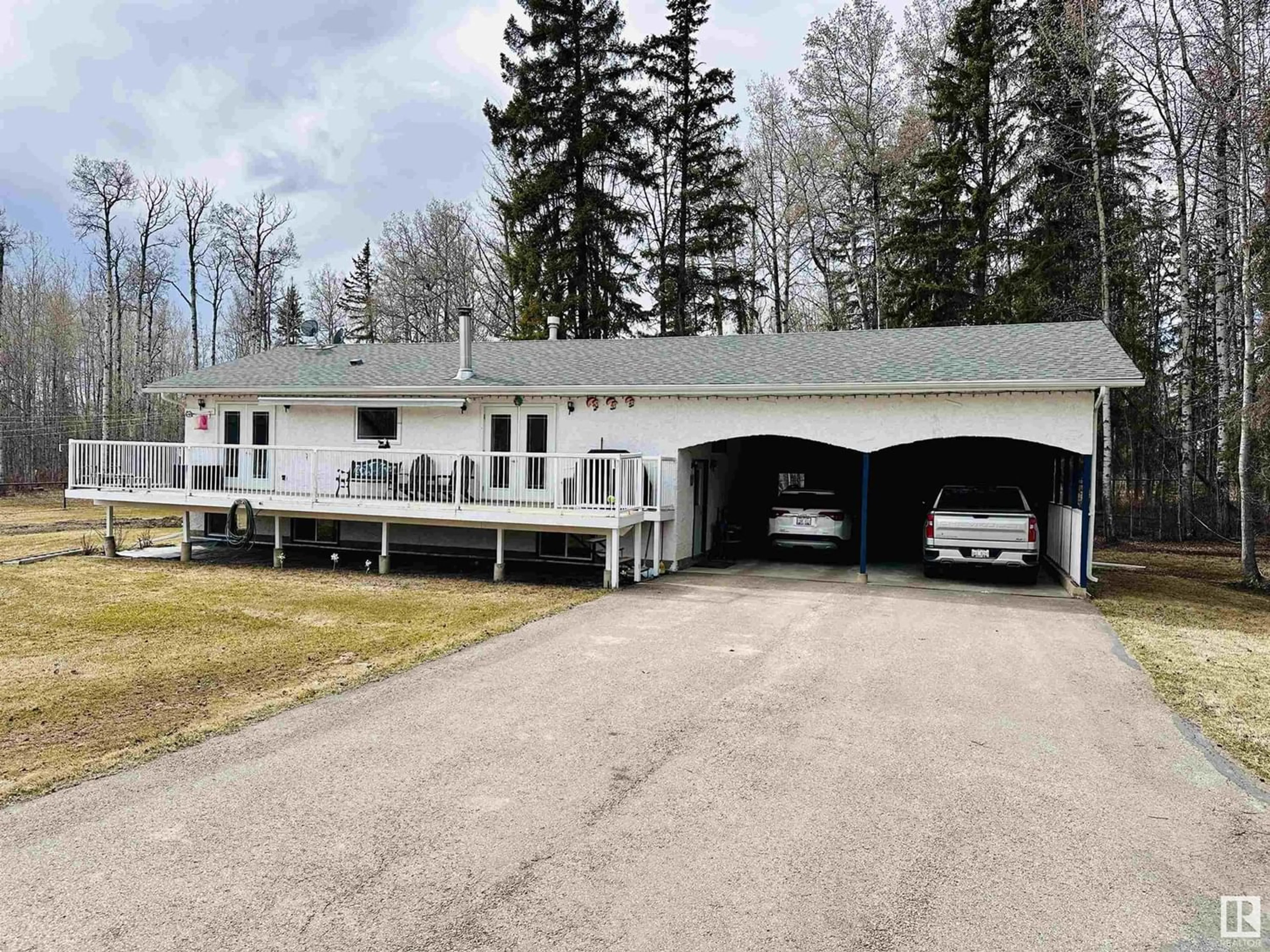 Indoor garage for #3 48215 Rge Rd 75, Rural Brazeau County Alberta T7A2A1