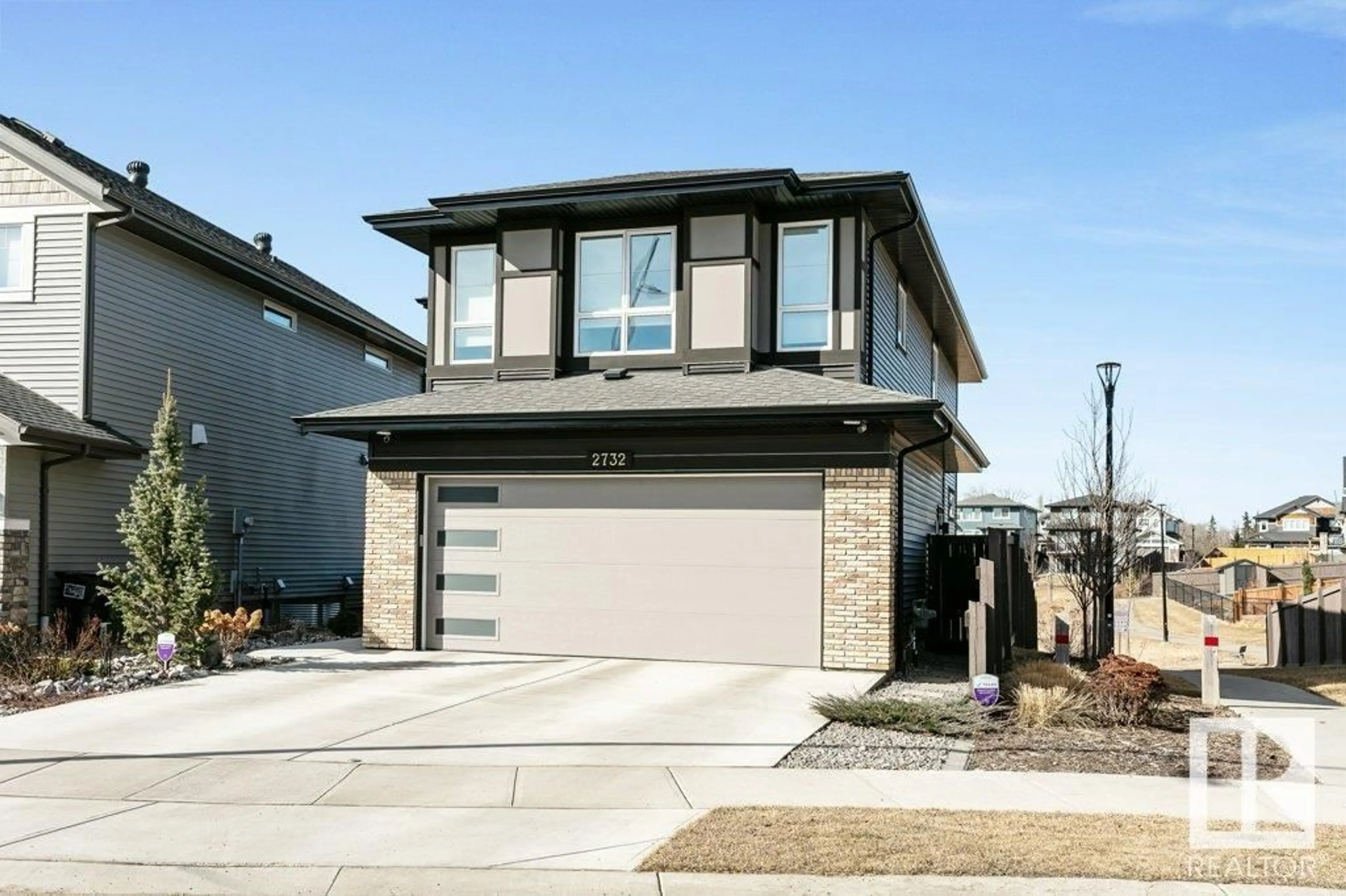 Frontside or backside of a home for 2732 202 ST NW, Edmonton Alberta T6M0W7