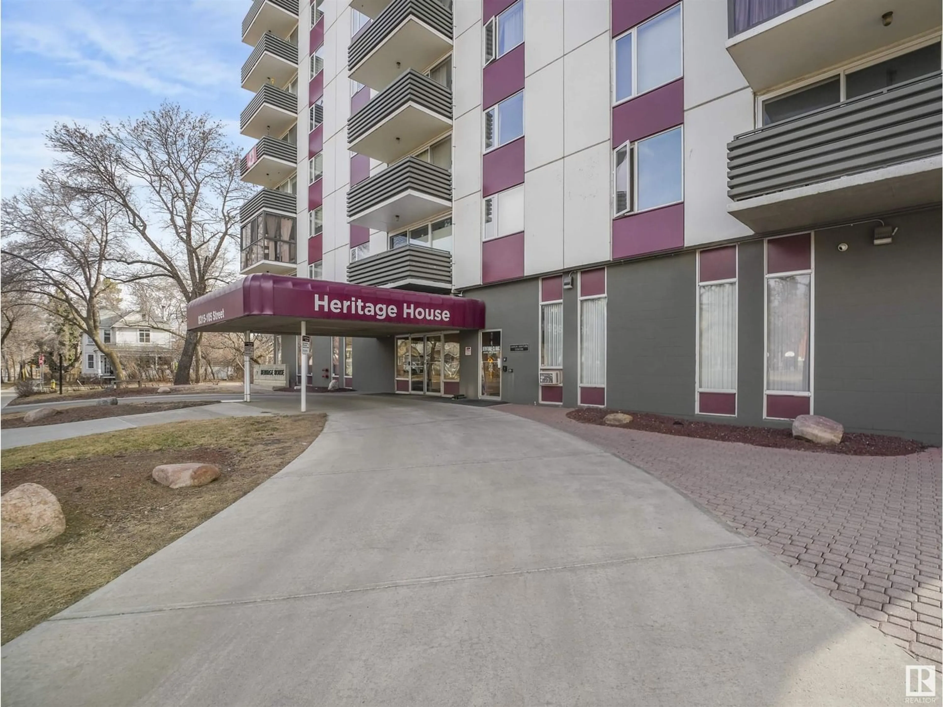 A pic from exterior of the house or condo for #1404 8315 105 ST NW, Edmonton Alberta T6E4H4
