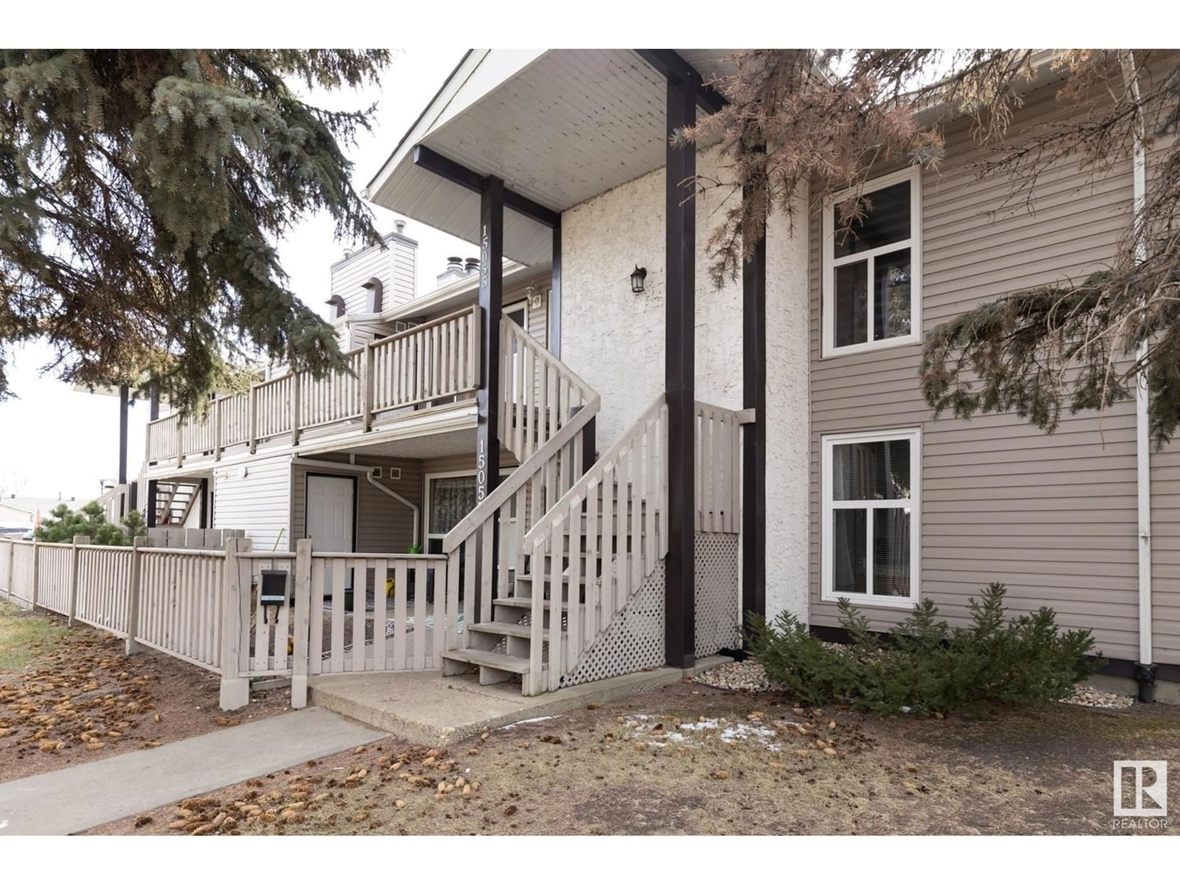 A pic from exterior of the house or condo for 15055 26 ST NW, Edmonton Alberta T5Y2G6
