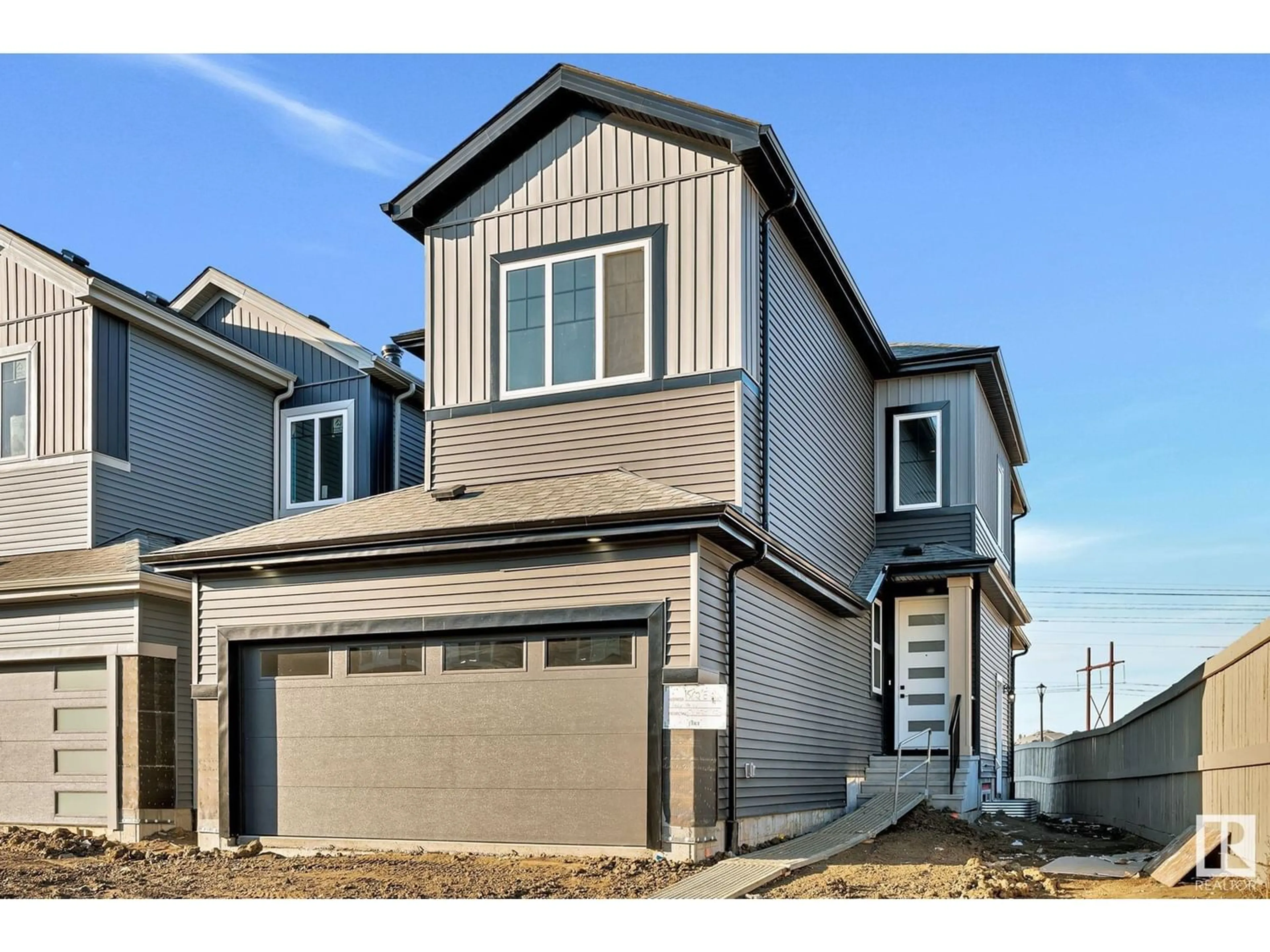 A pic from exterior of the house or condo for 1562 ESAIW PL NW, Edmonton Alberta T6M2N6