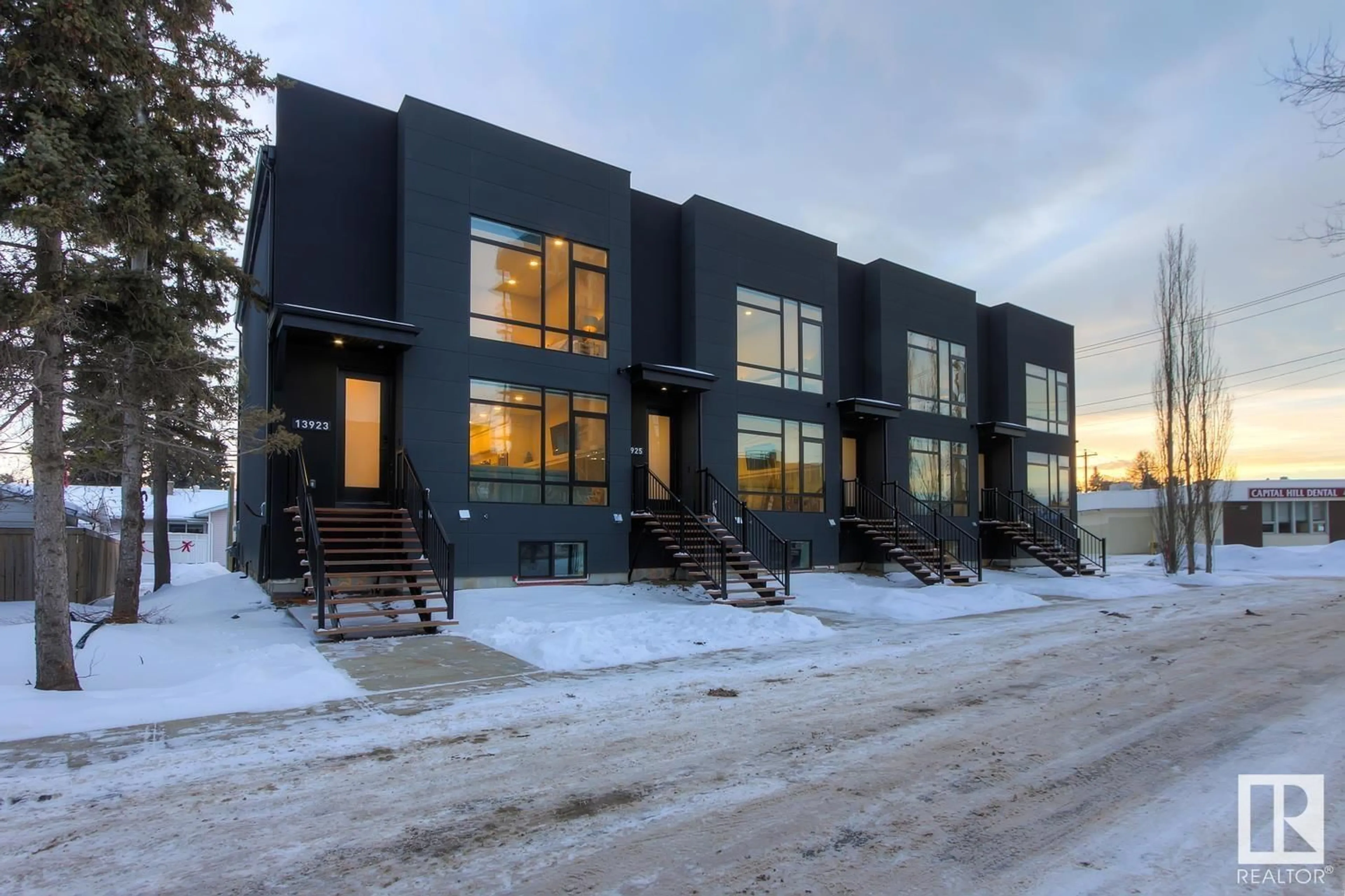 A pic from exterior of the house or condo for 13925 102 AV NW, Edmonton Alberta T5N0P5