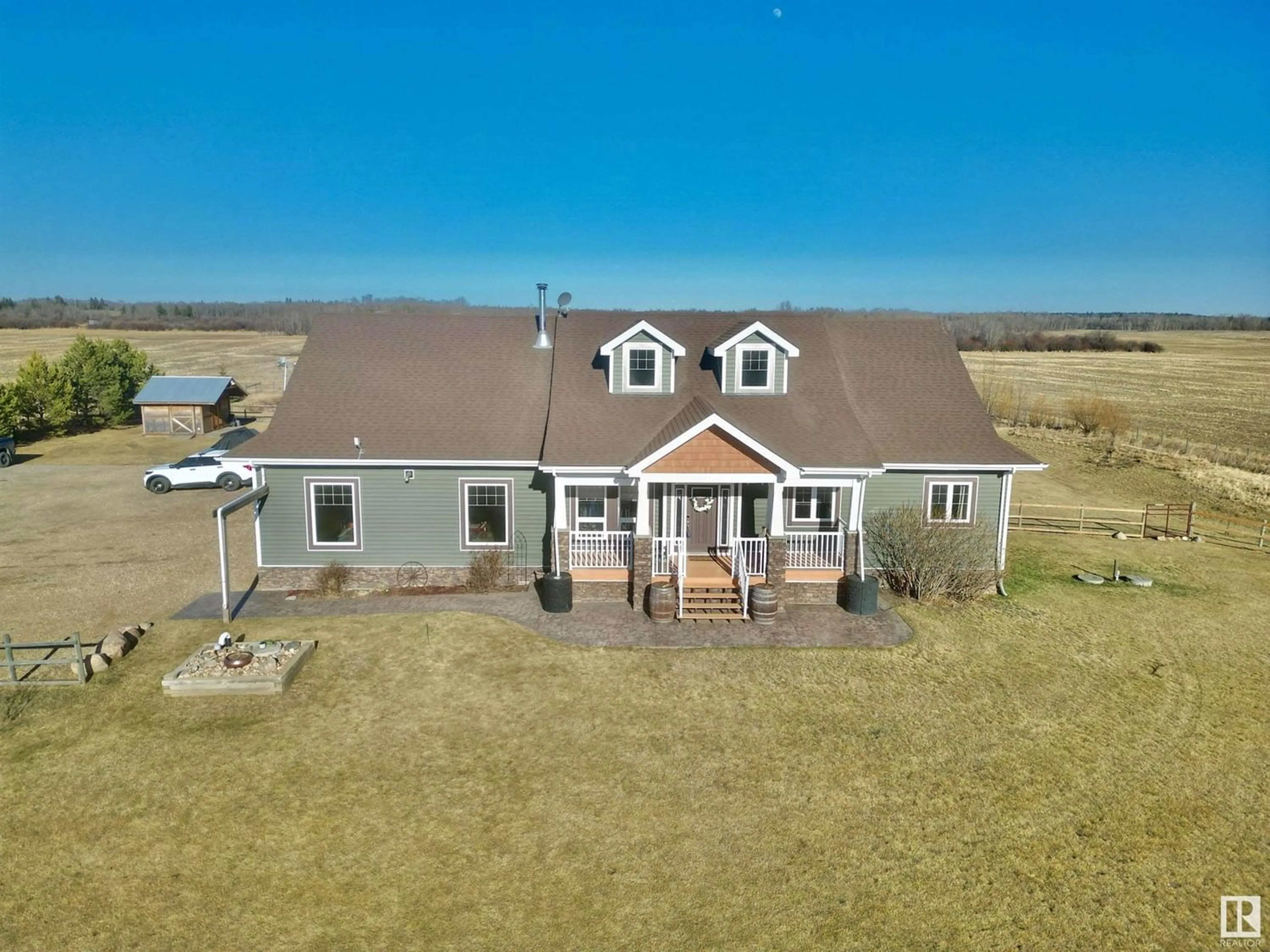 Frontside or backside of a home for 57023 RGE RD 231, Rural Sturgeon County Alberta T0A1N5