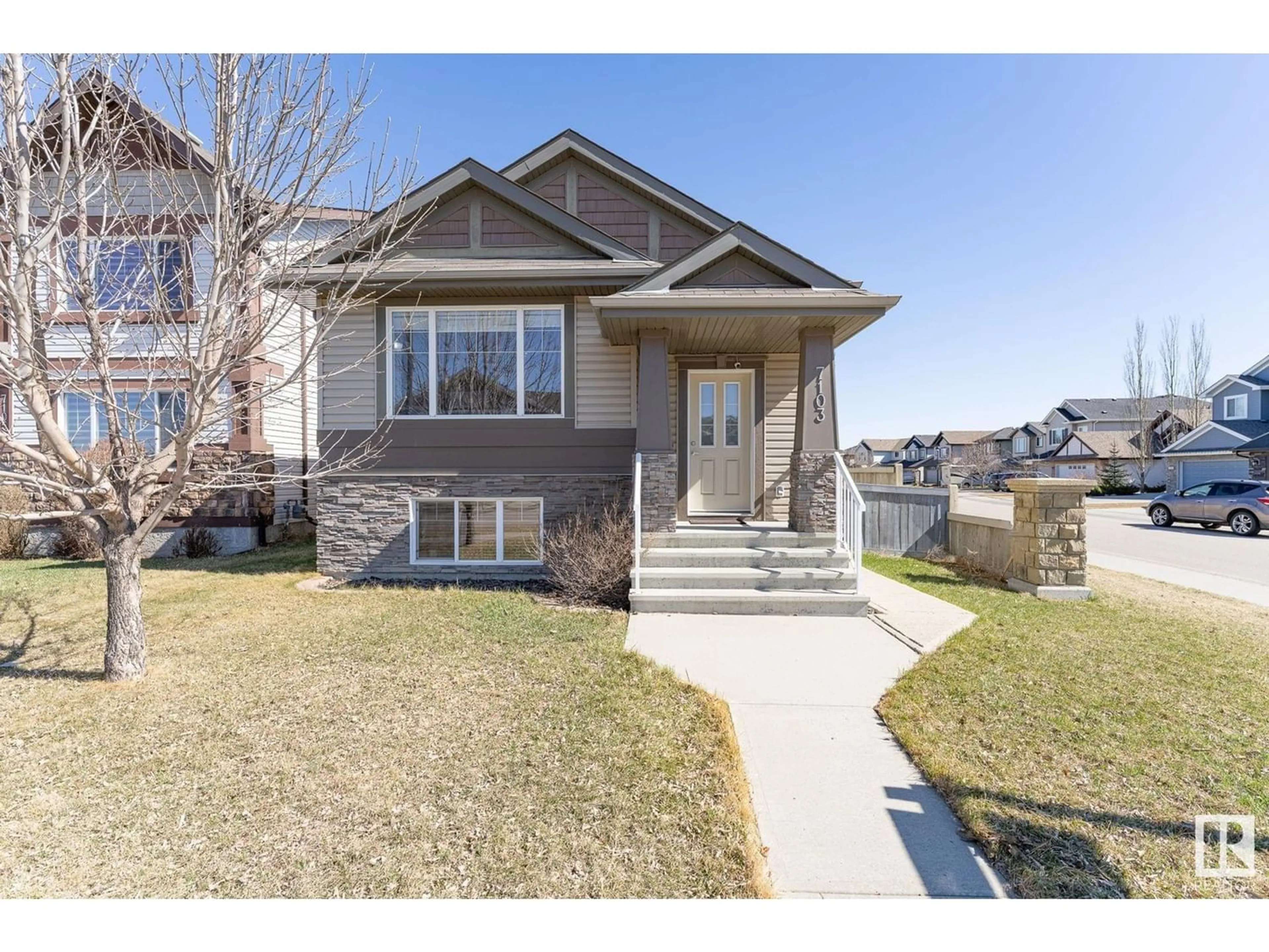 Frontside or backside of a home for 7103 SOUTH TERWILLEGAR DR NW, Edmonton Alberta T6R0R3