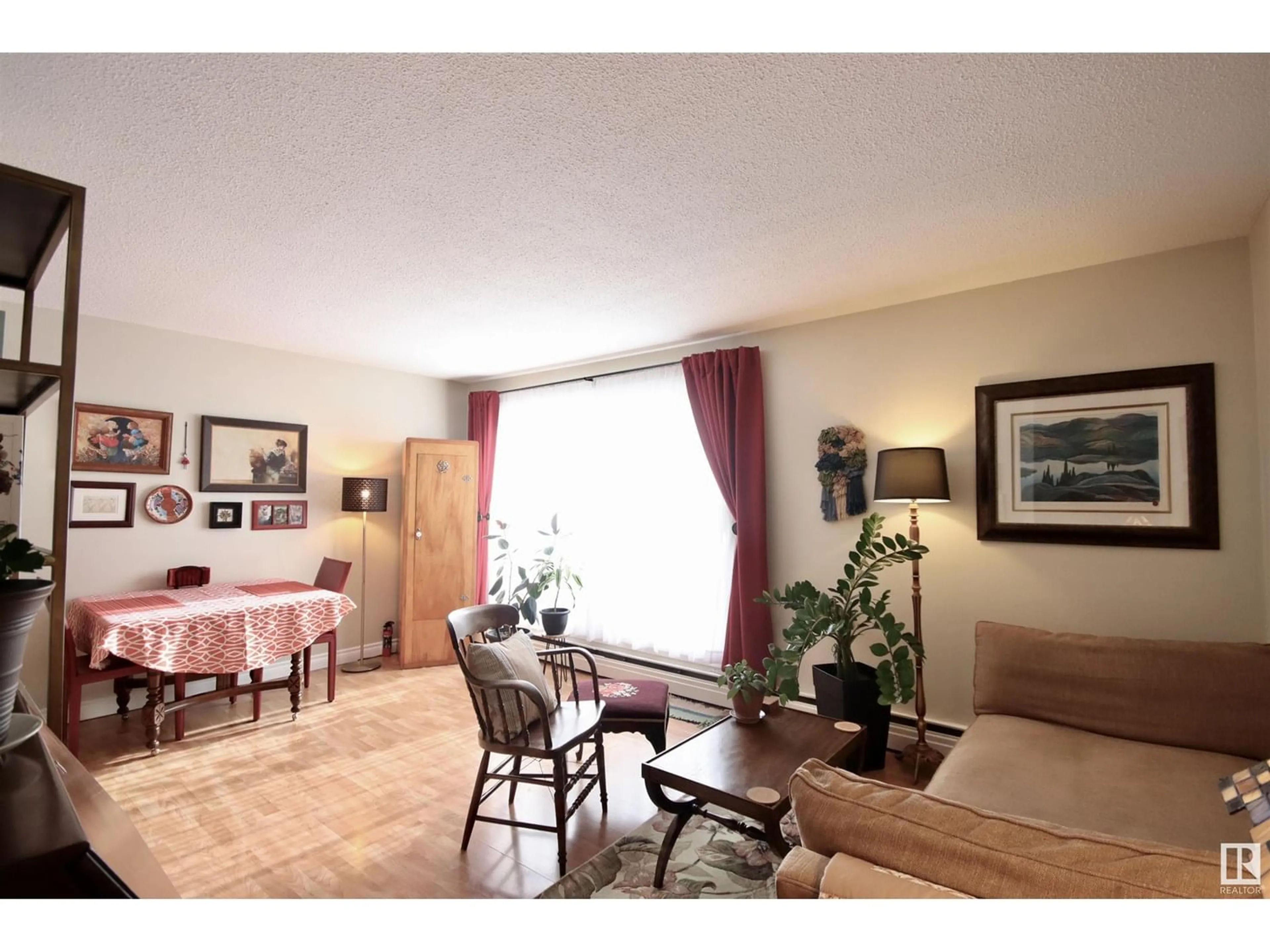 Living room for #301 10415 93 ST NW, Edmonton Alberta T5H1X5