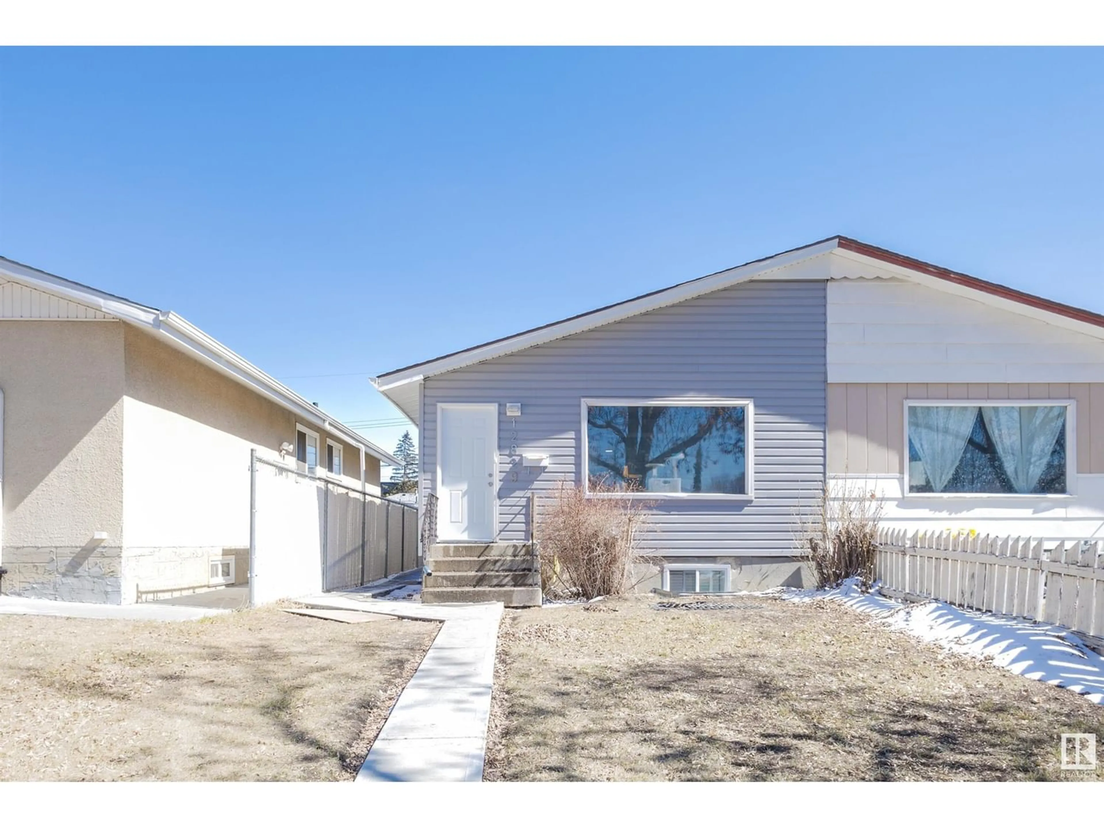 Frontside or backside of a home for 12829 102 ST NW, Edmonton Alberta T5E4J2