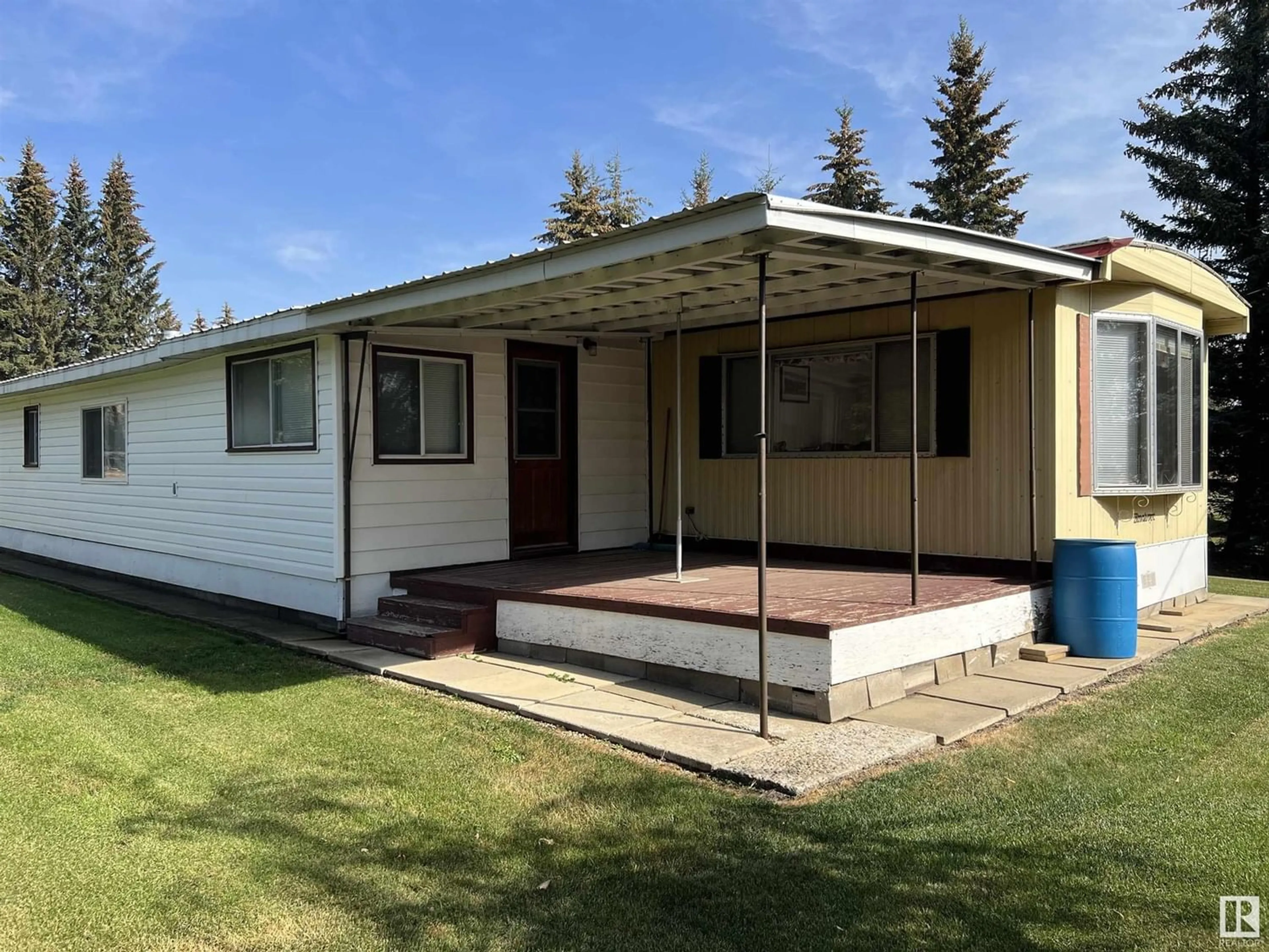 Frontside or backside of a home for 3 24311 TWP RD 552, Rural Sturgeon County Alberta T8T1P5