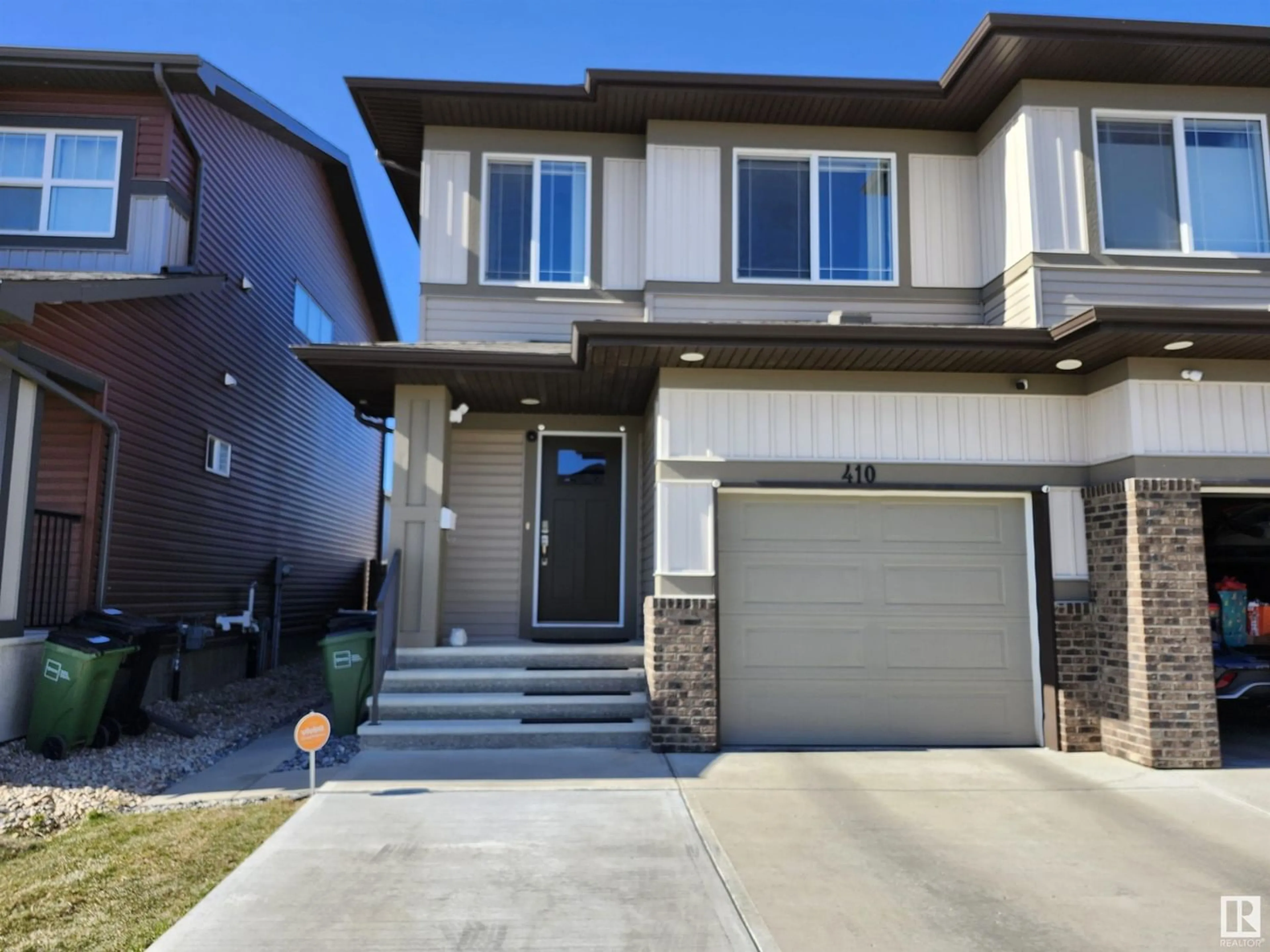 Frontside or backside of a home for 410 Crystallina Nera DR NW, Edmonton Alberta T5Z0P3