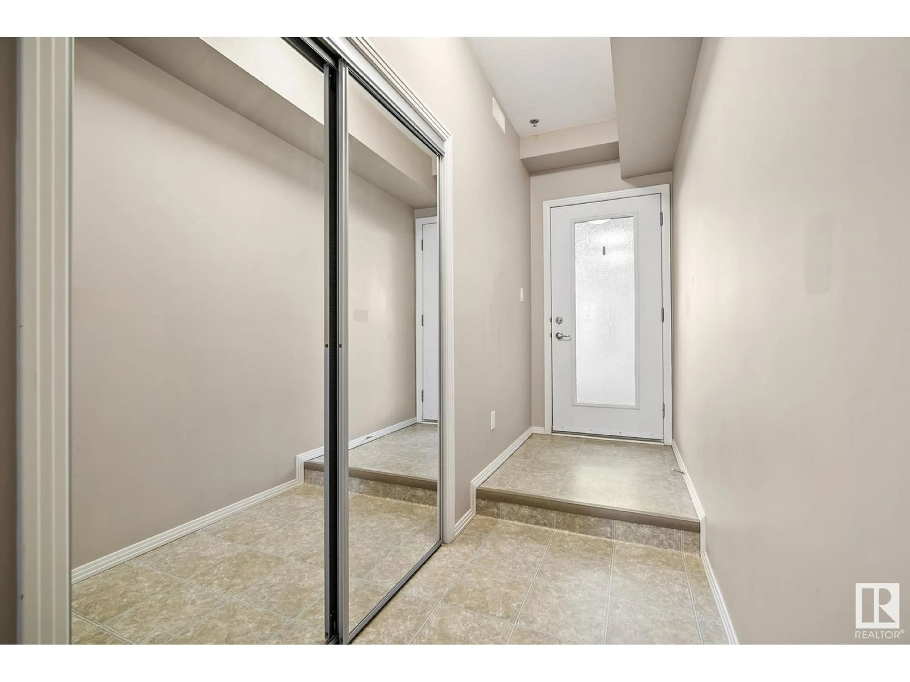 Indoor entryway for #128 4831 104A ST NW, Edmonton Alberta T6H0R5