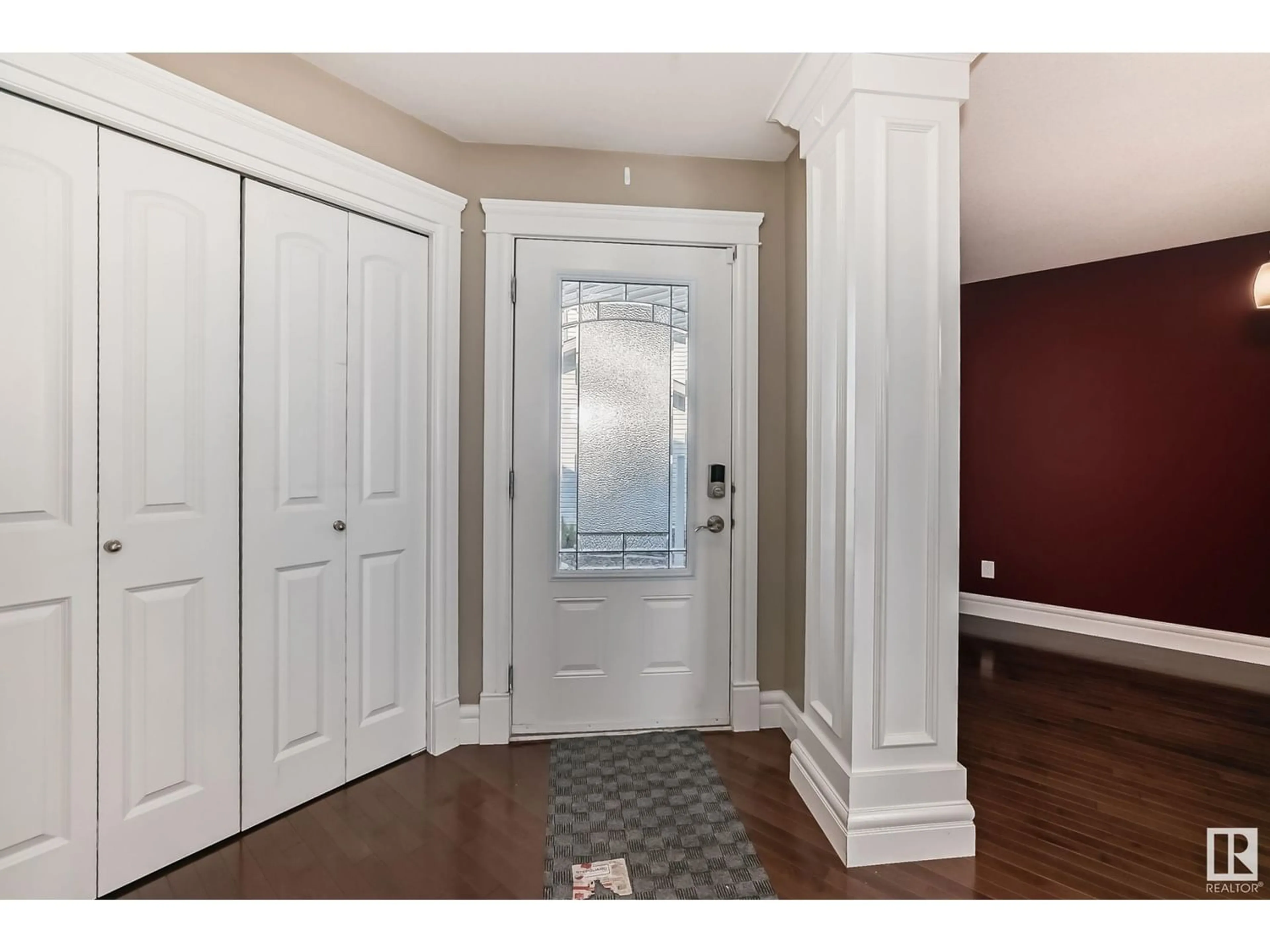 Indoor entryway for 3907 164 AV NW, Edmonton Alberta T5Y0M6