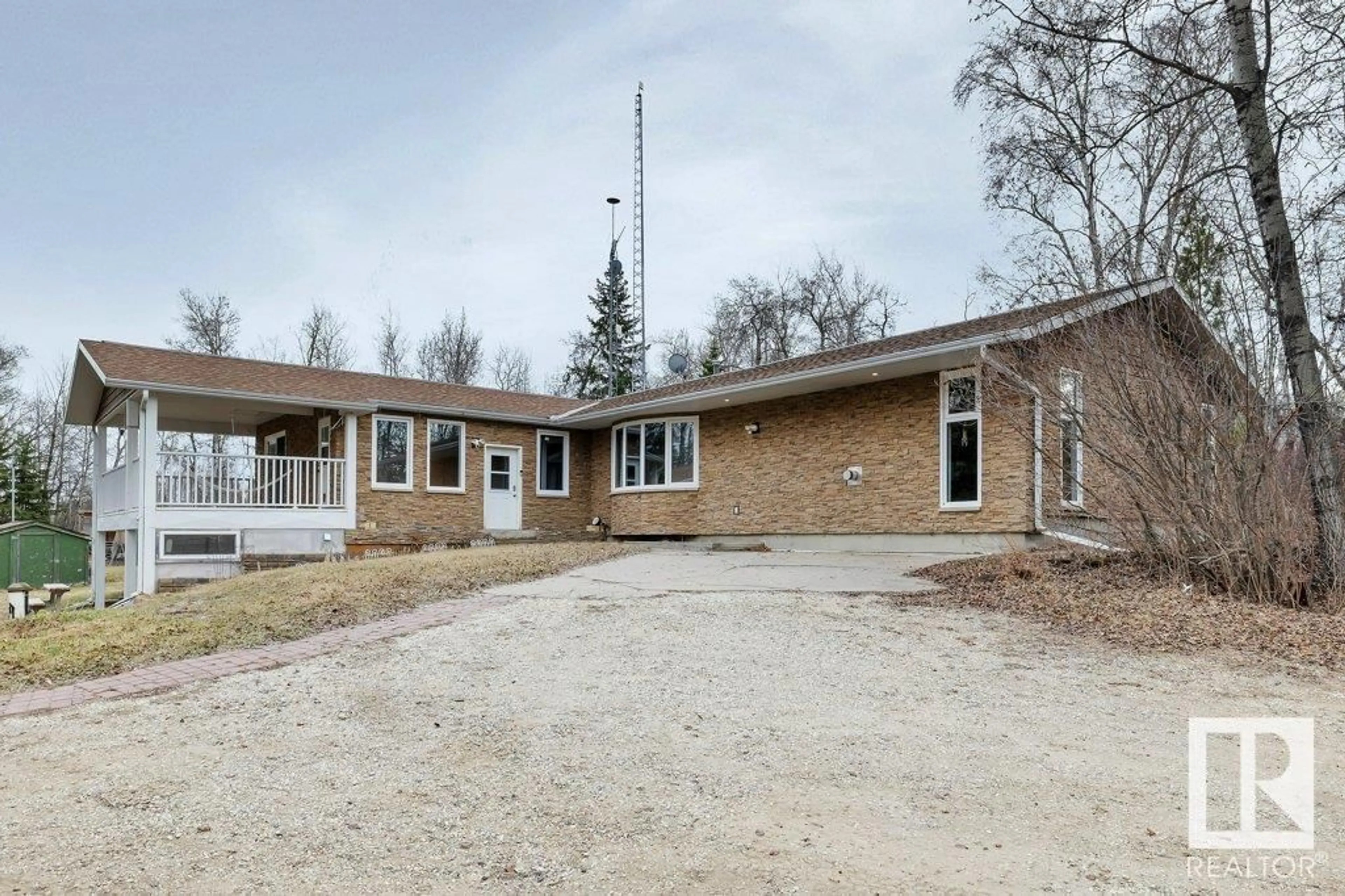 Outside view for #5 51216 RGE RD 265, Rural Parkland County Alberta T7Y1G1