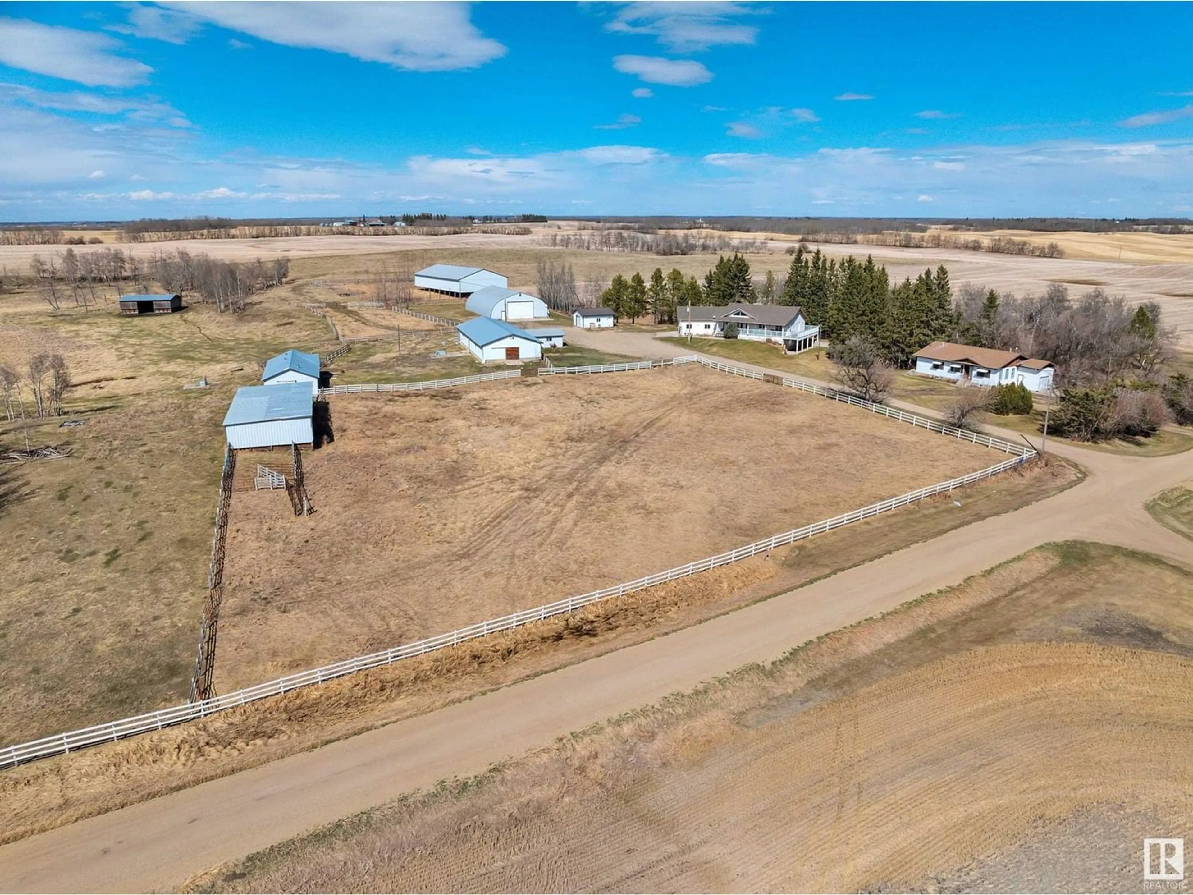 Fenced yard for A-23524 Twp Rd 495, Rural Leduc County Alberta T4X0Y6
