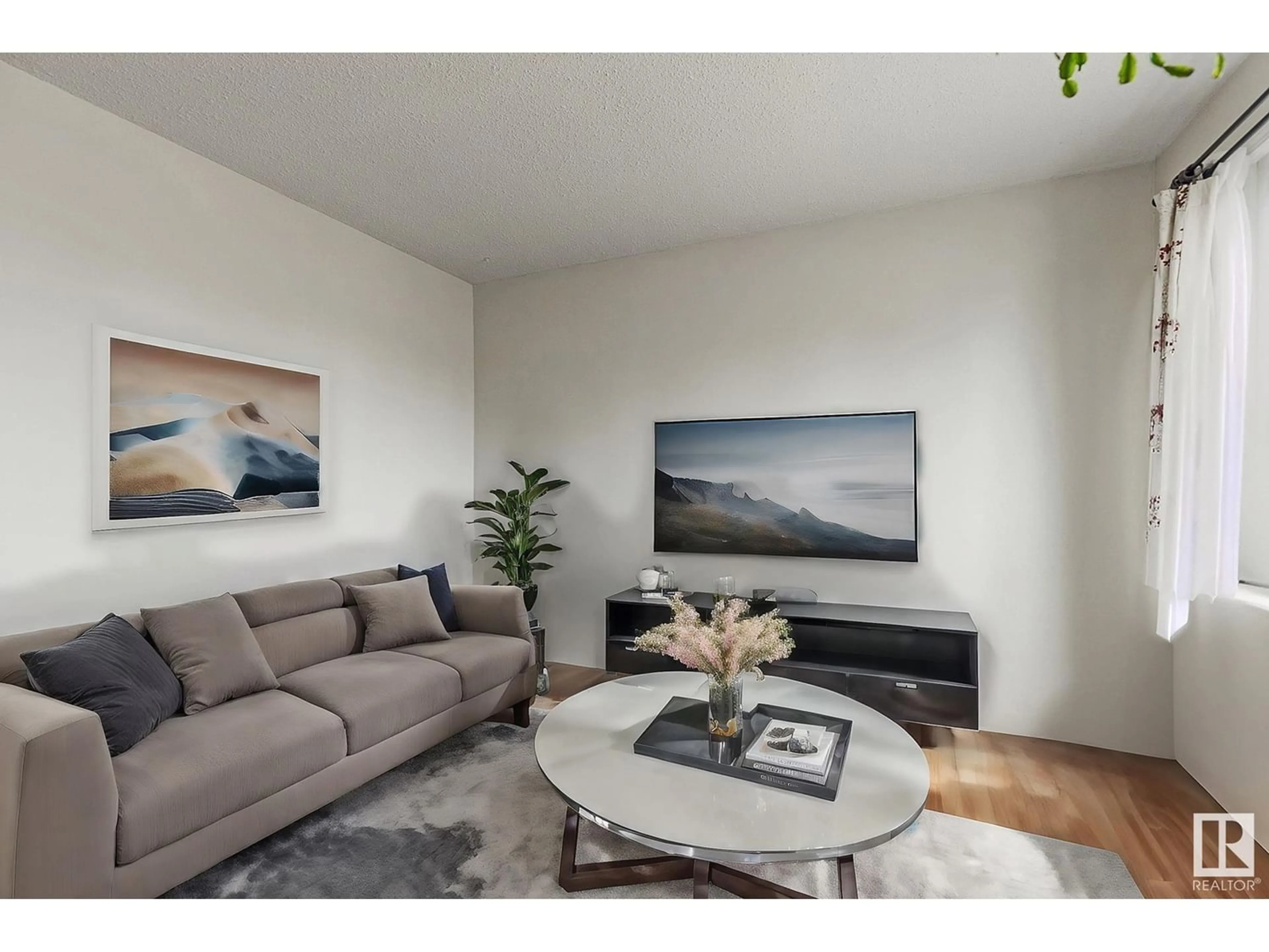 Living room for #6 14240 80 ST NW, Edmonton Alberta T5C1L6
